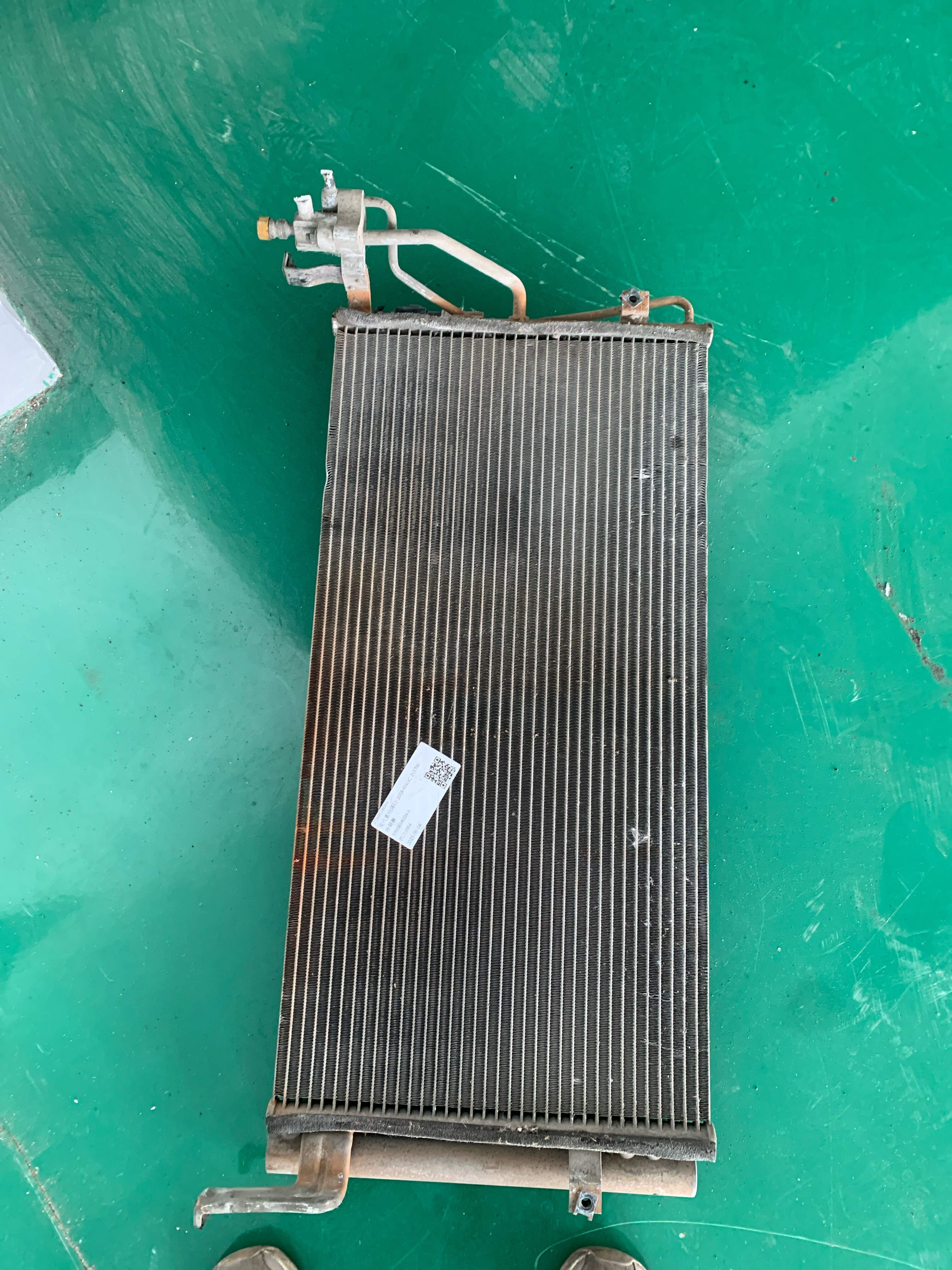 9760638004 冷凝器