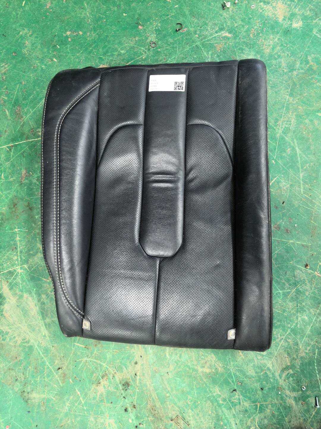 LR027009 Rear Seat Backrest Cushion, Right