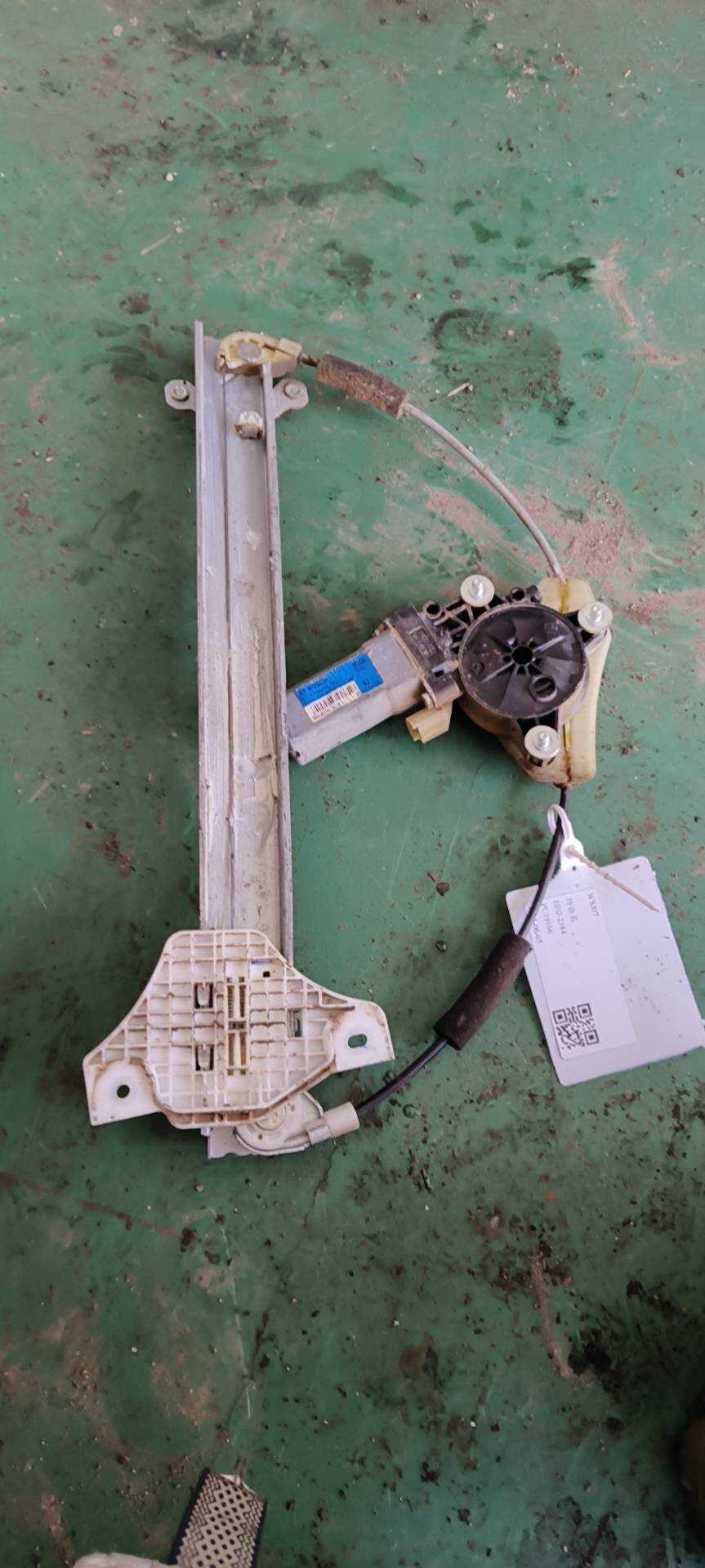 83401F9500 后门玻璃升降器总成(左)