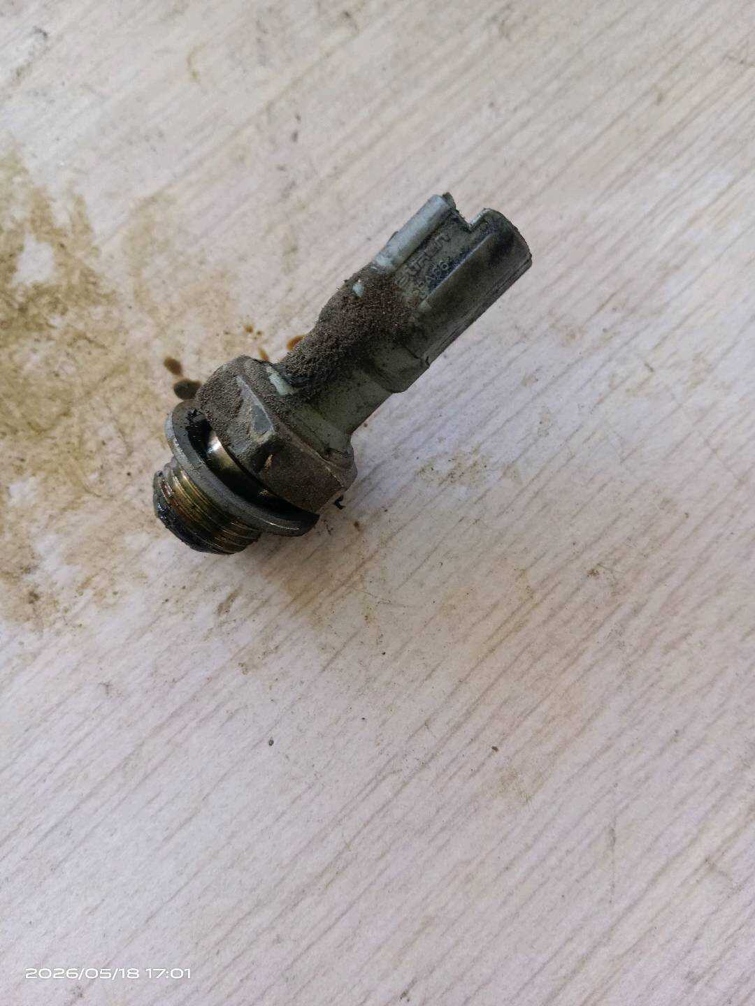 1131C5 机油压力传感器