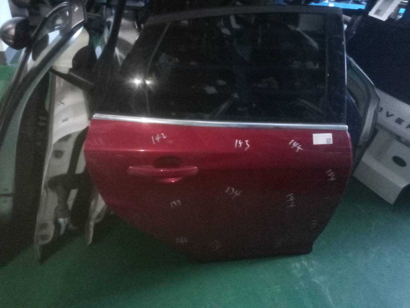 PCM51A24630BA 后门壳(右)