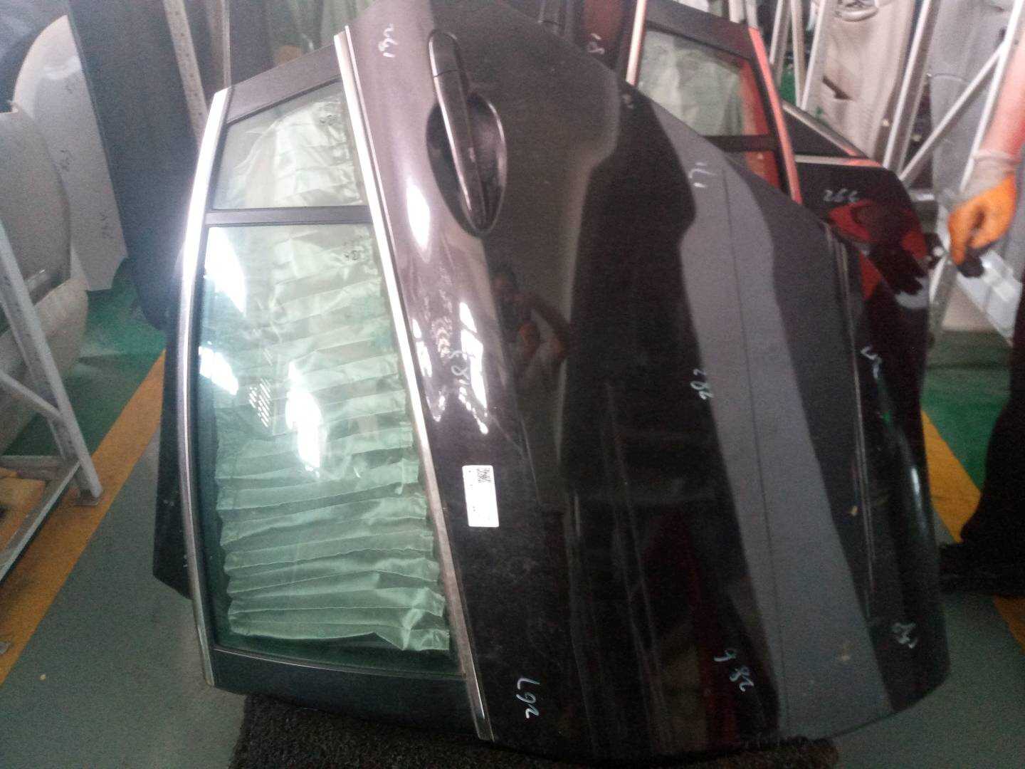 GV7D73020M2 后门壳(左)