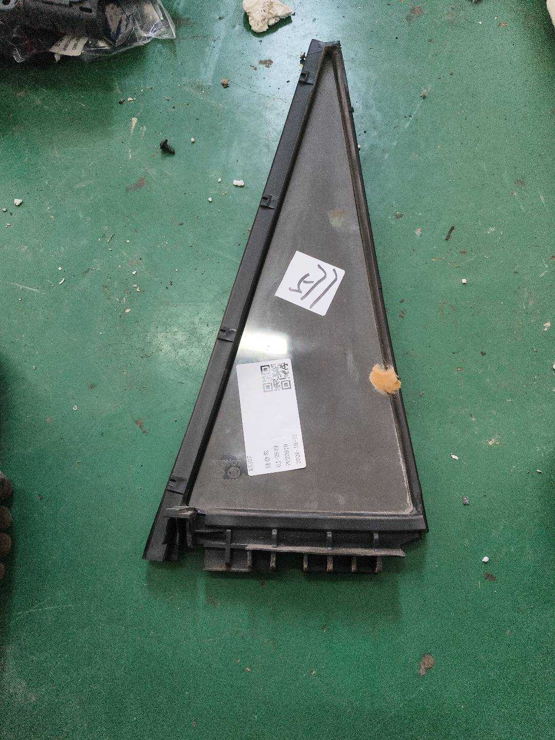 681240R030 后门三角窗玻璃(左)
