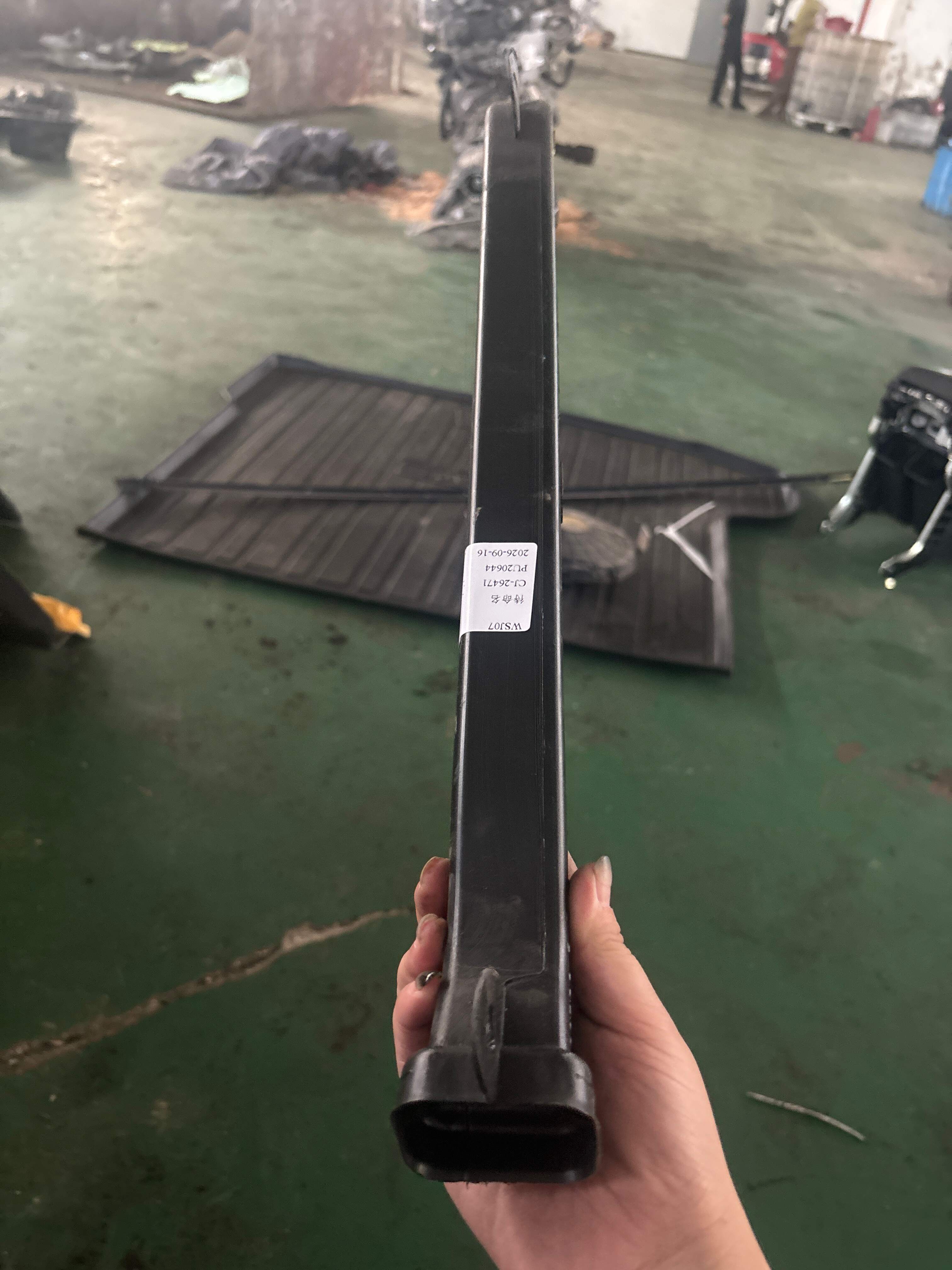 T4A3749 Dashboard Defrost Duct, Left