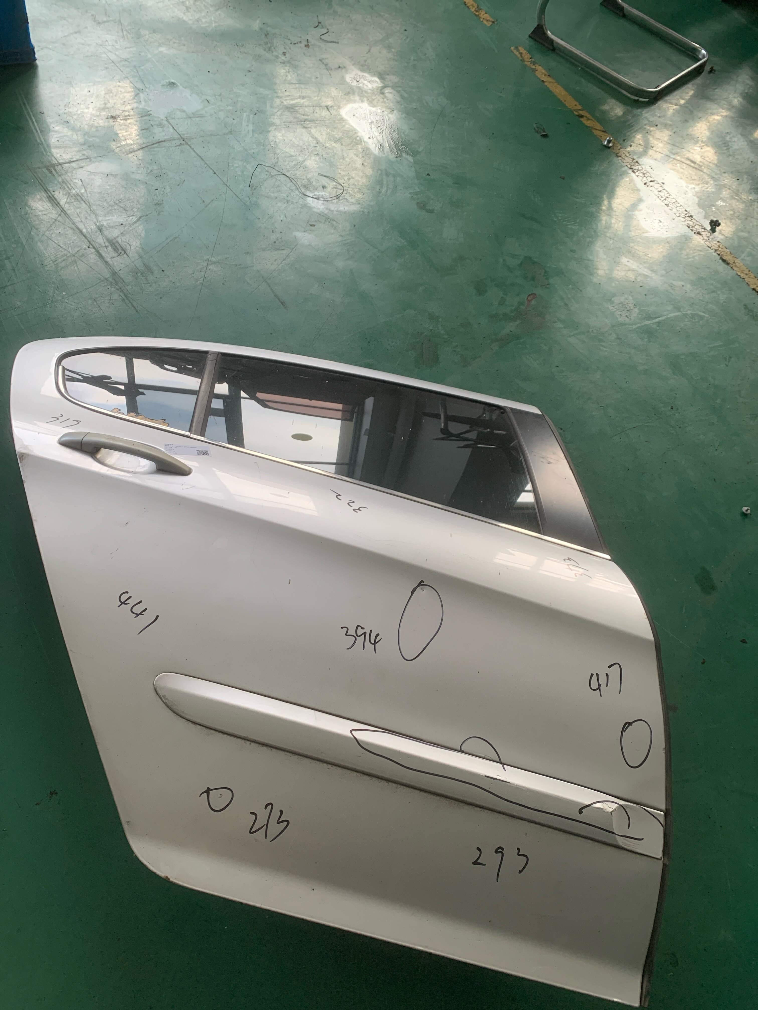 9008W8 Rear Door Shell, Right