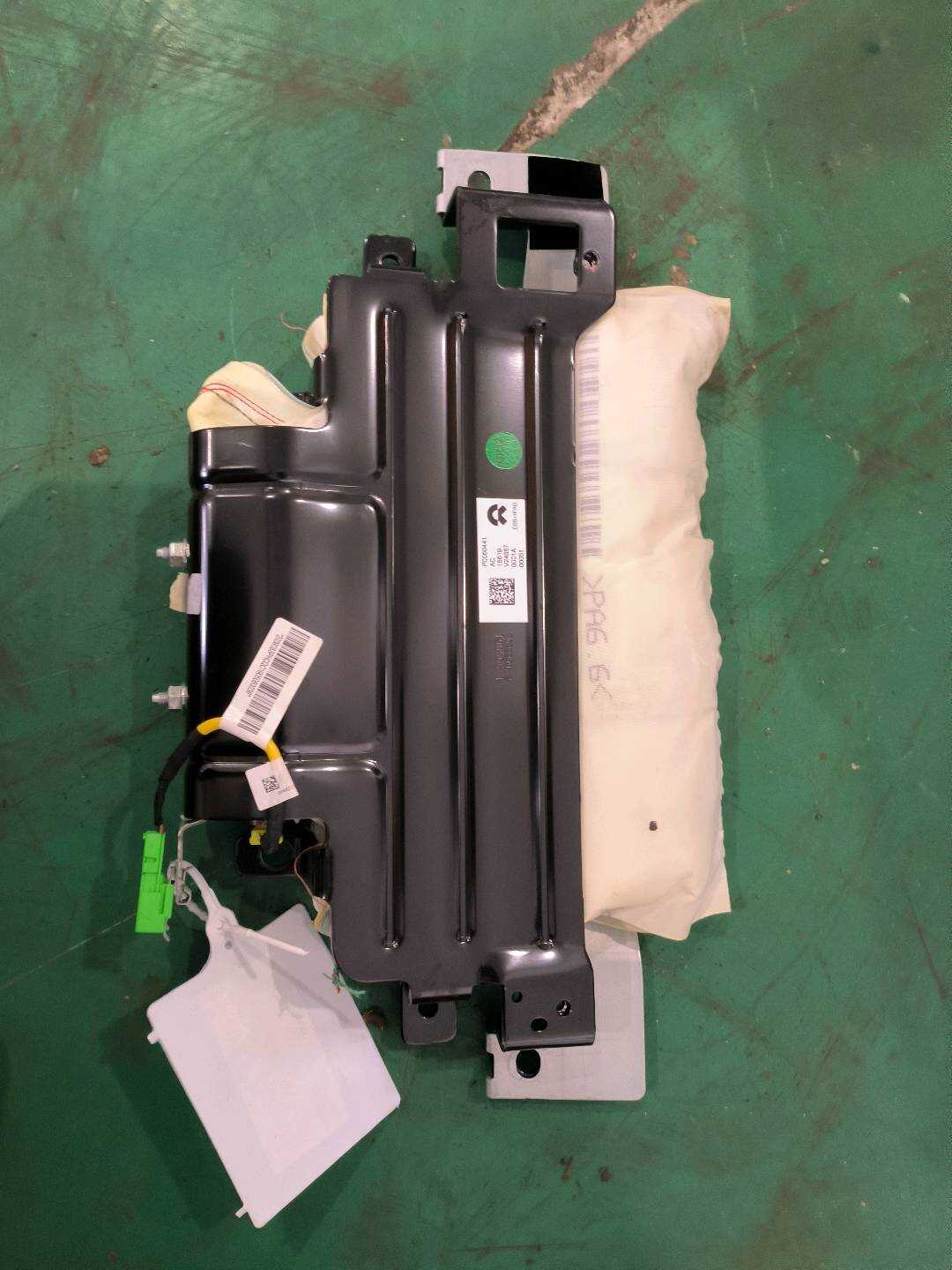 P0060441AC Passenger Airbag