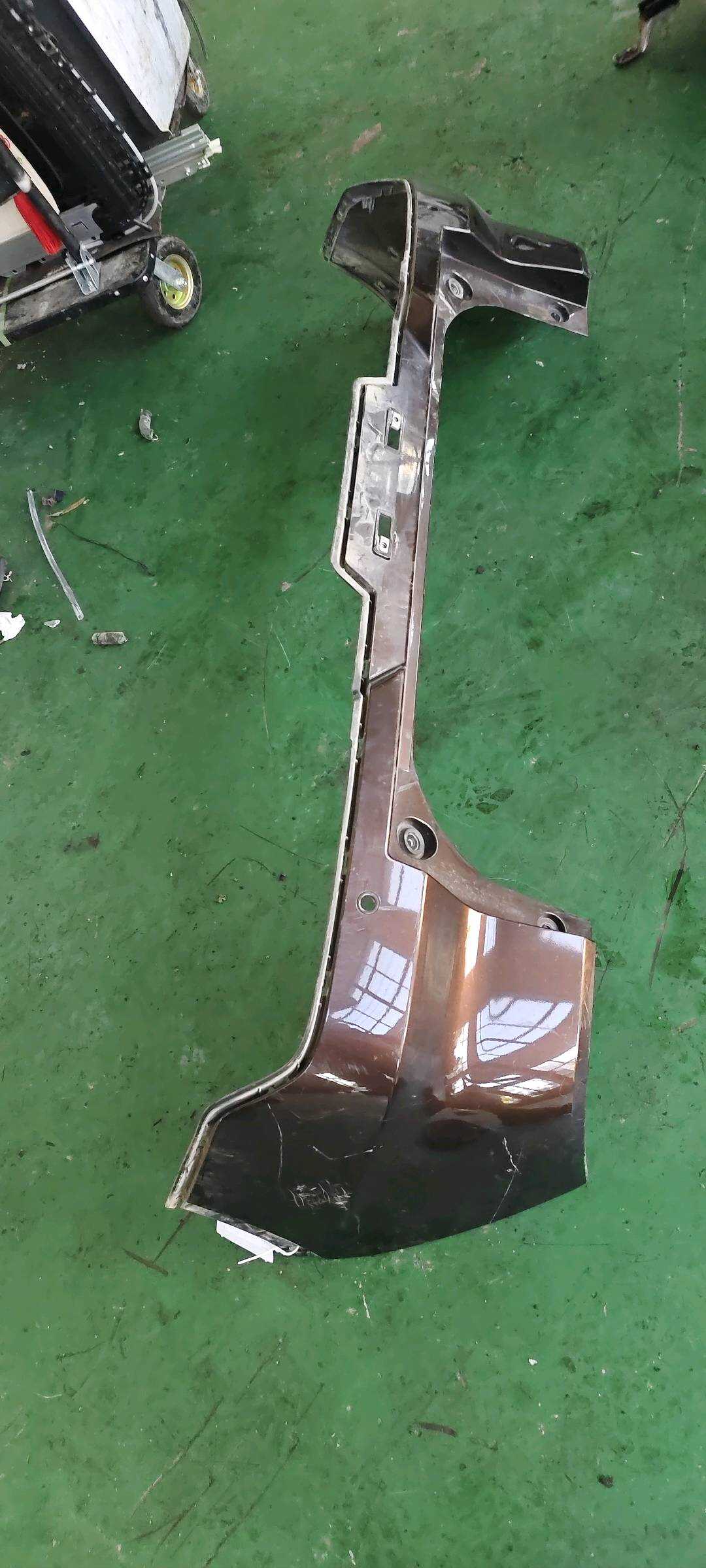 7106004ADUM100 后保险杠外罩