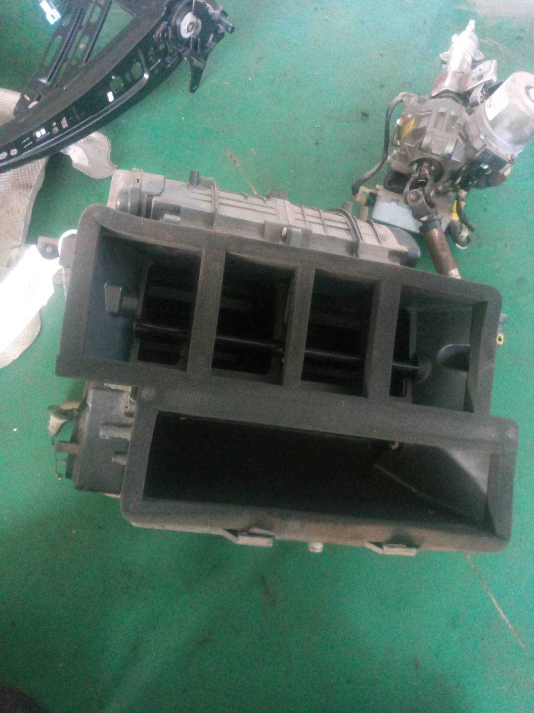 972054V000 蒸发器总成