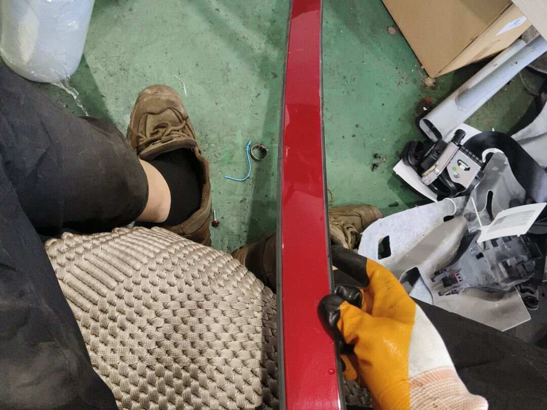 T4N13539LML 车顶饰条(左)