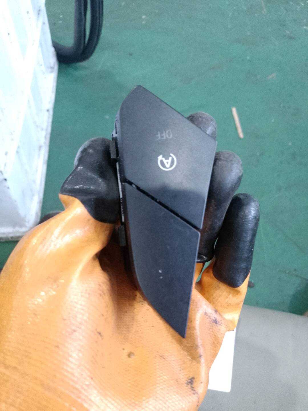 E1GT13D734CA3JA6 Idle Stop Switch