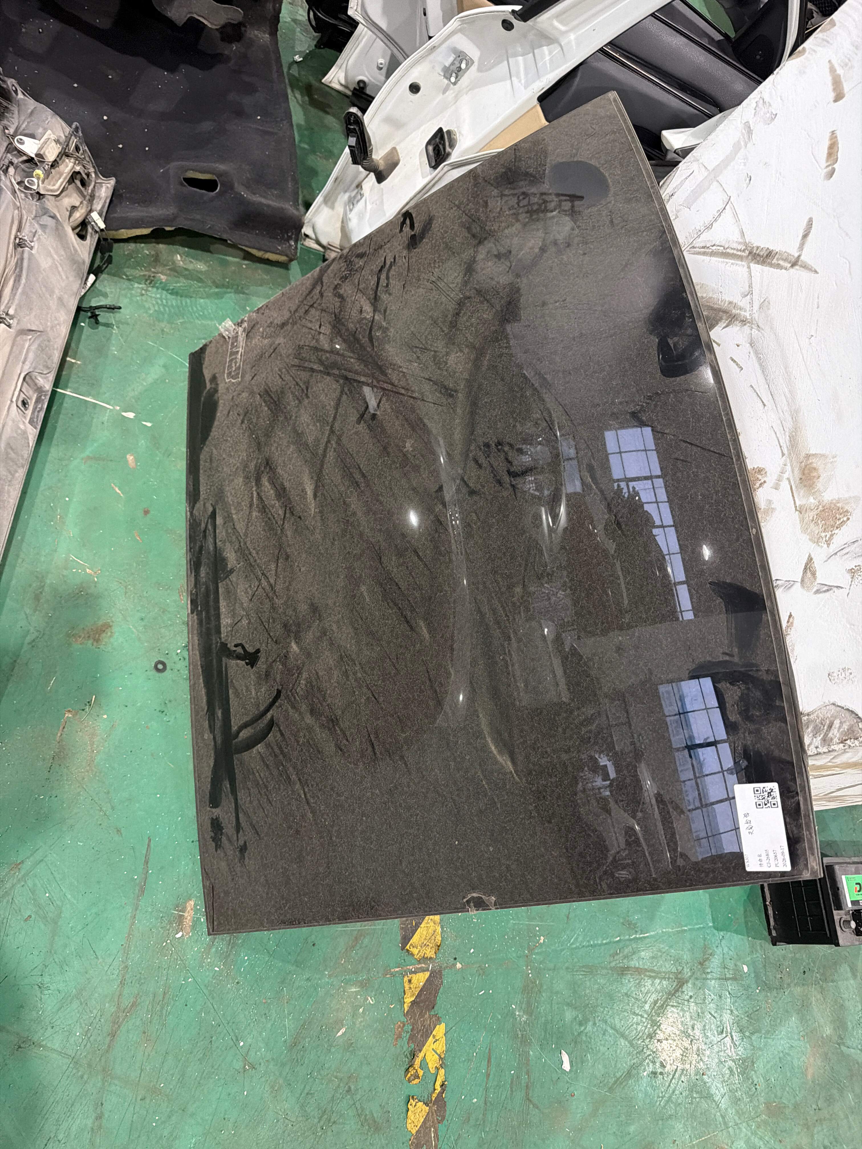C2D48592 Sunroof Glass, Front