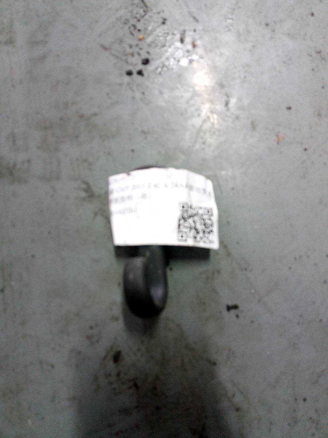 84662SZ3000ZD 行李箱饰板挂钩(右)