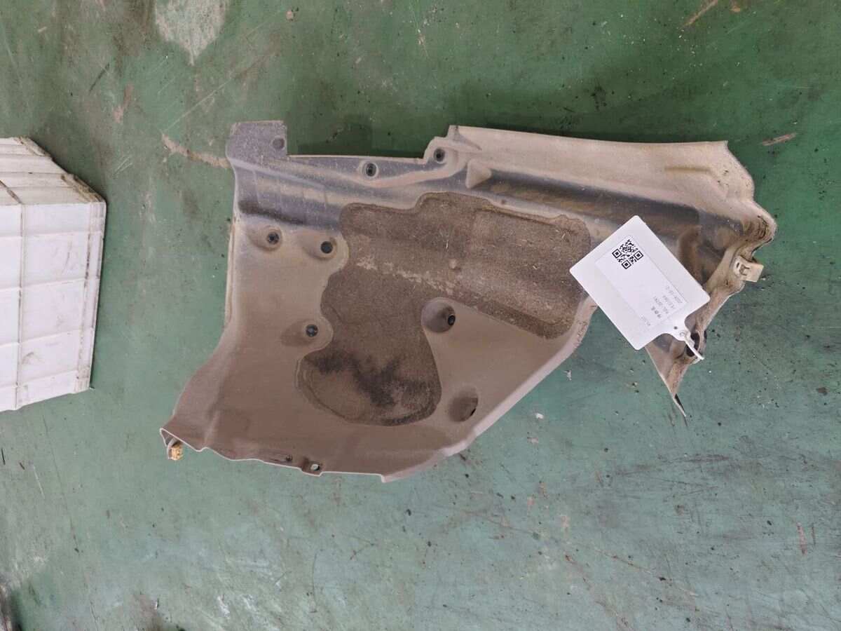 51717340796 Front Fender Liner, Rear Right