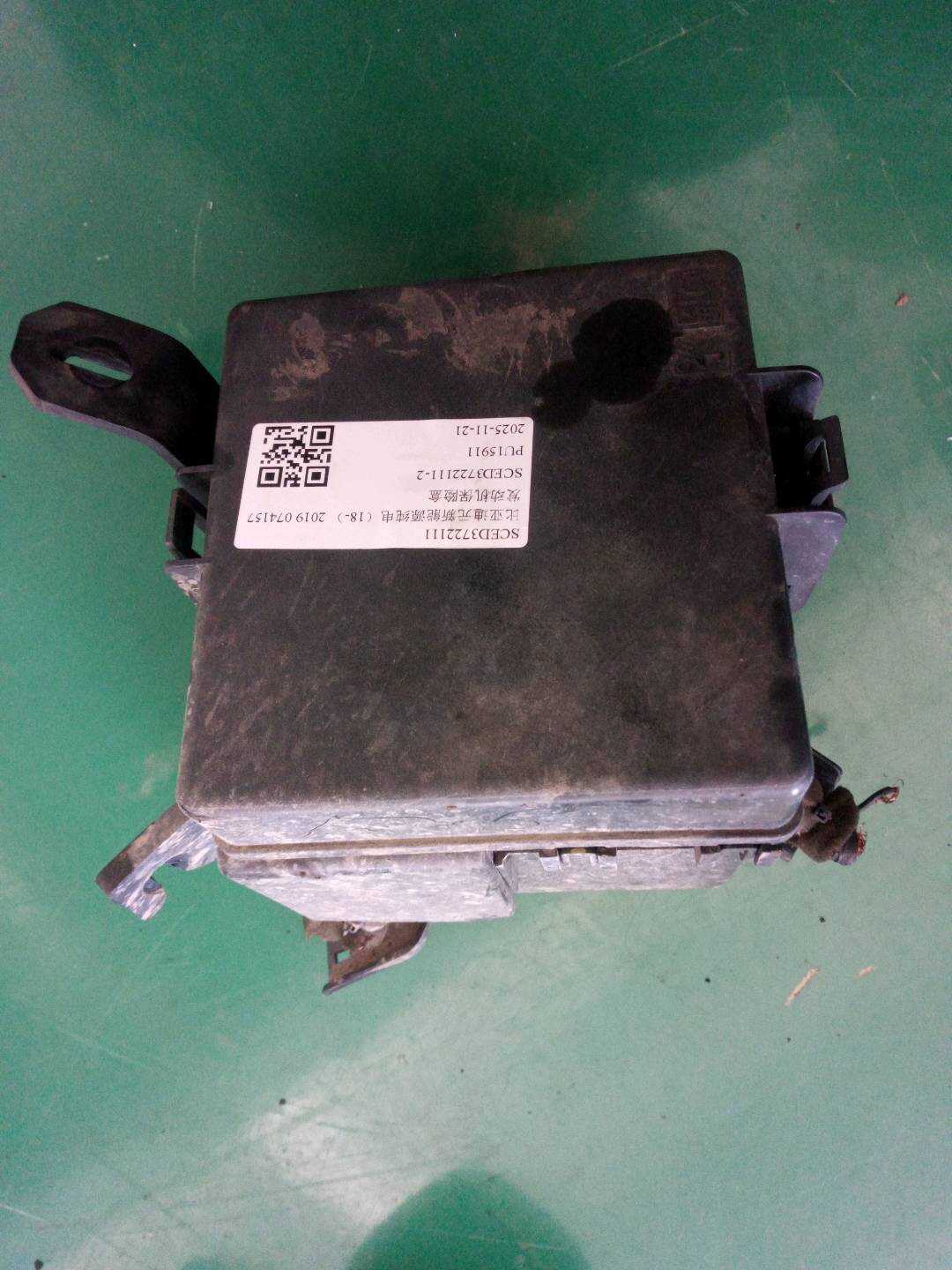 SCED3722111 发动机保险盒