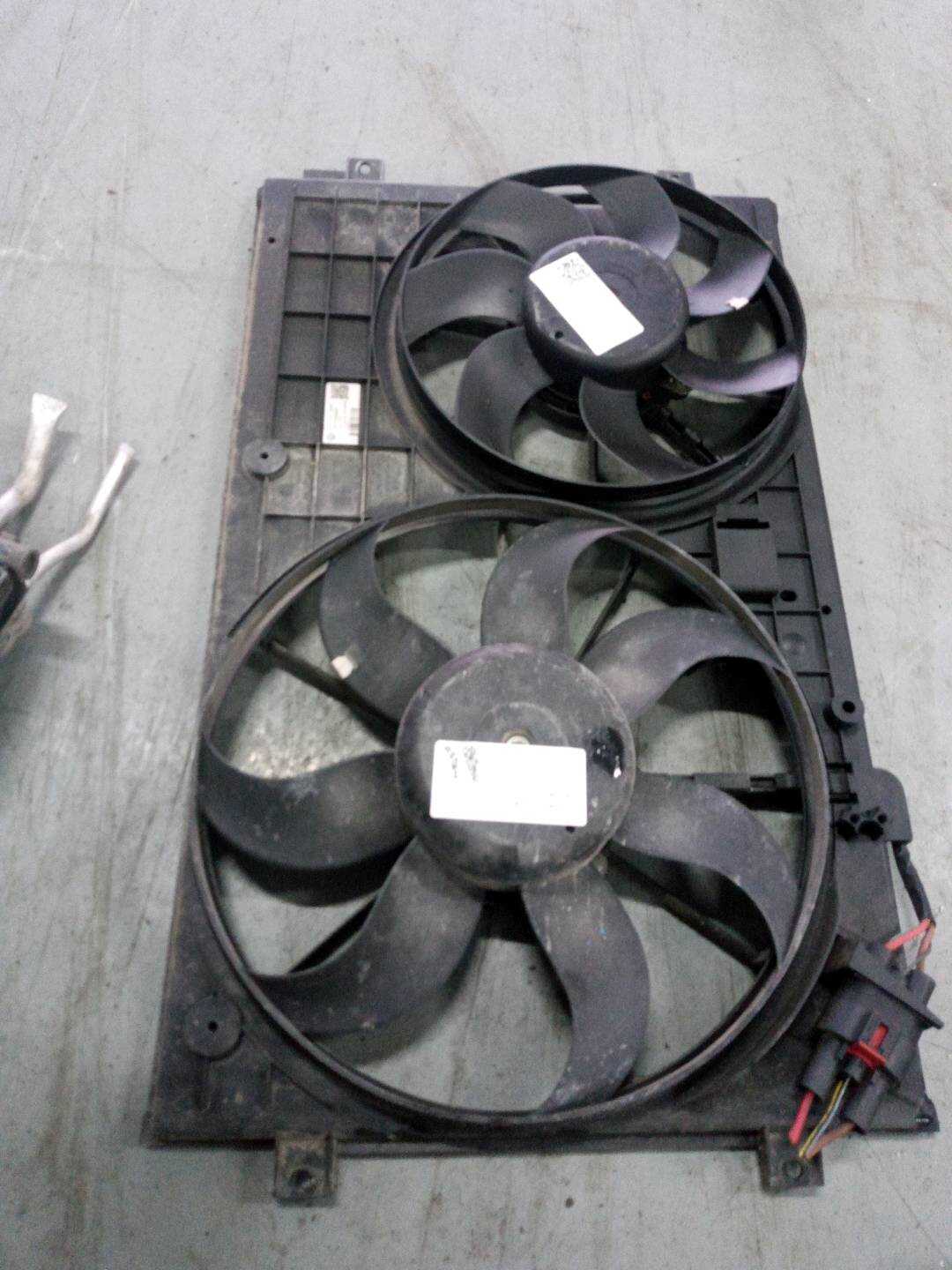 L3C0959455G 水箱风扇（右）