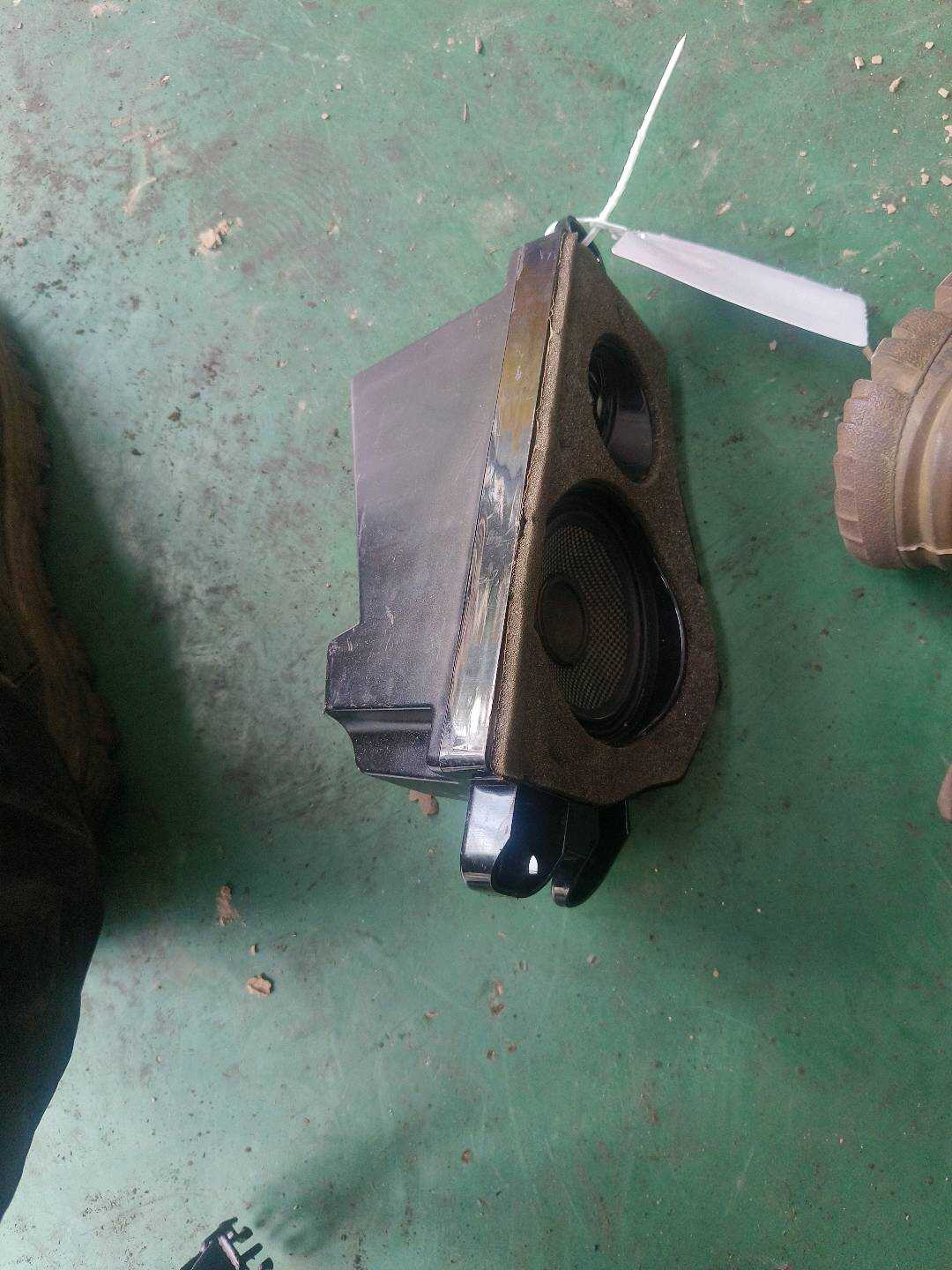 65139354324 侧围扬声器(左)