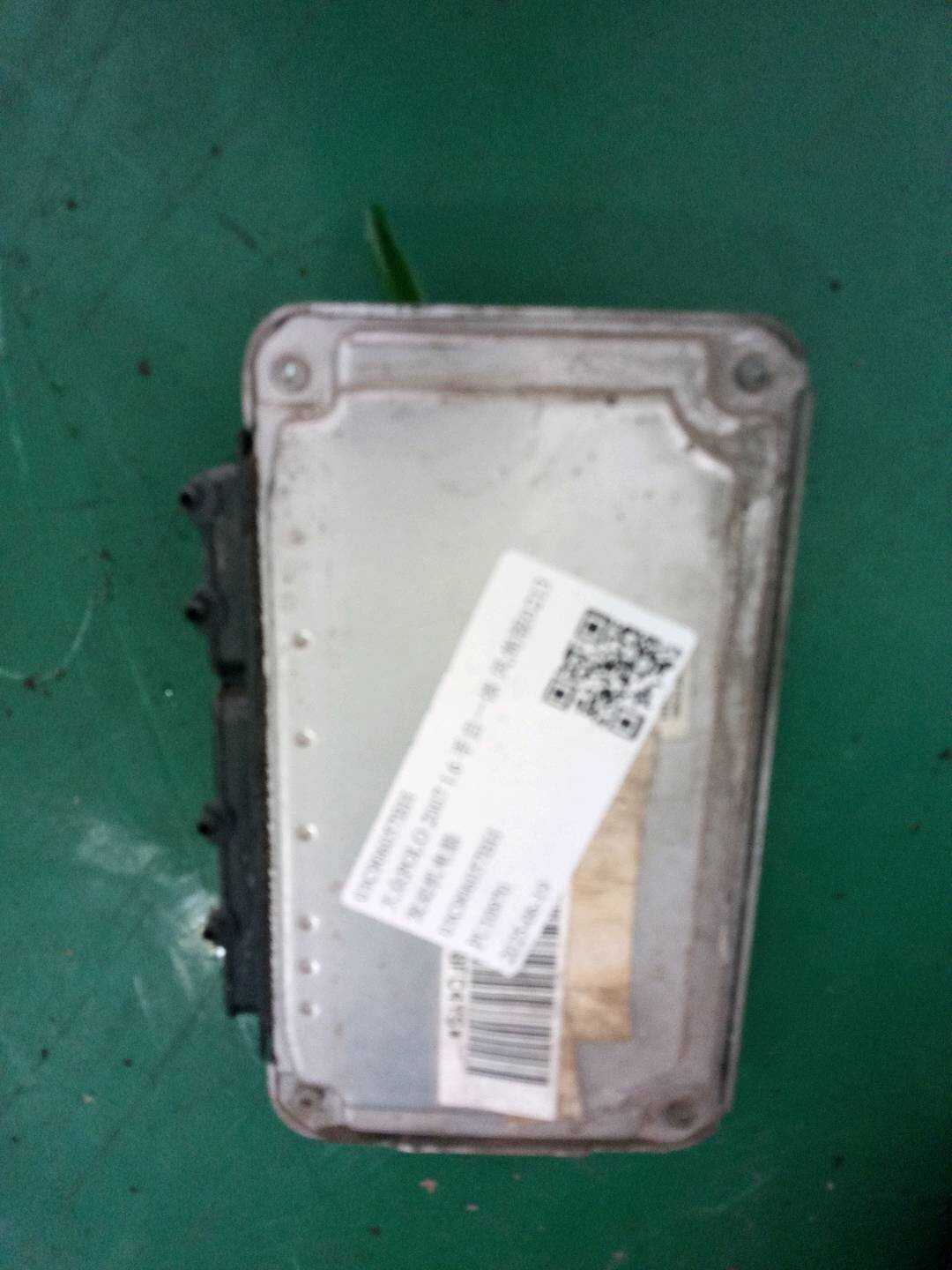 03C906057BH 发动机电脑