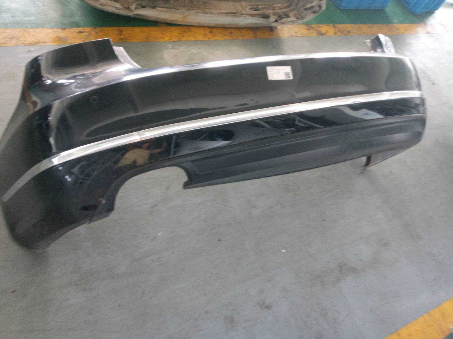 56D807417A 后保险杠皮