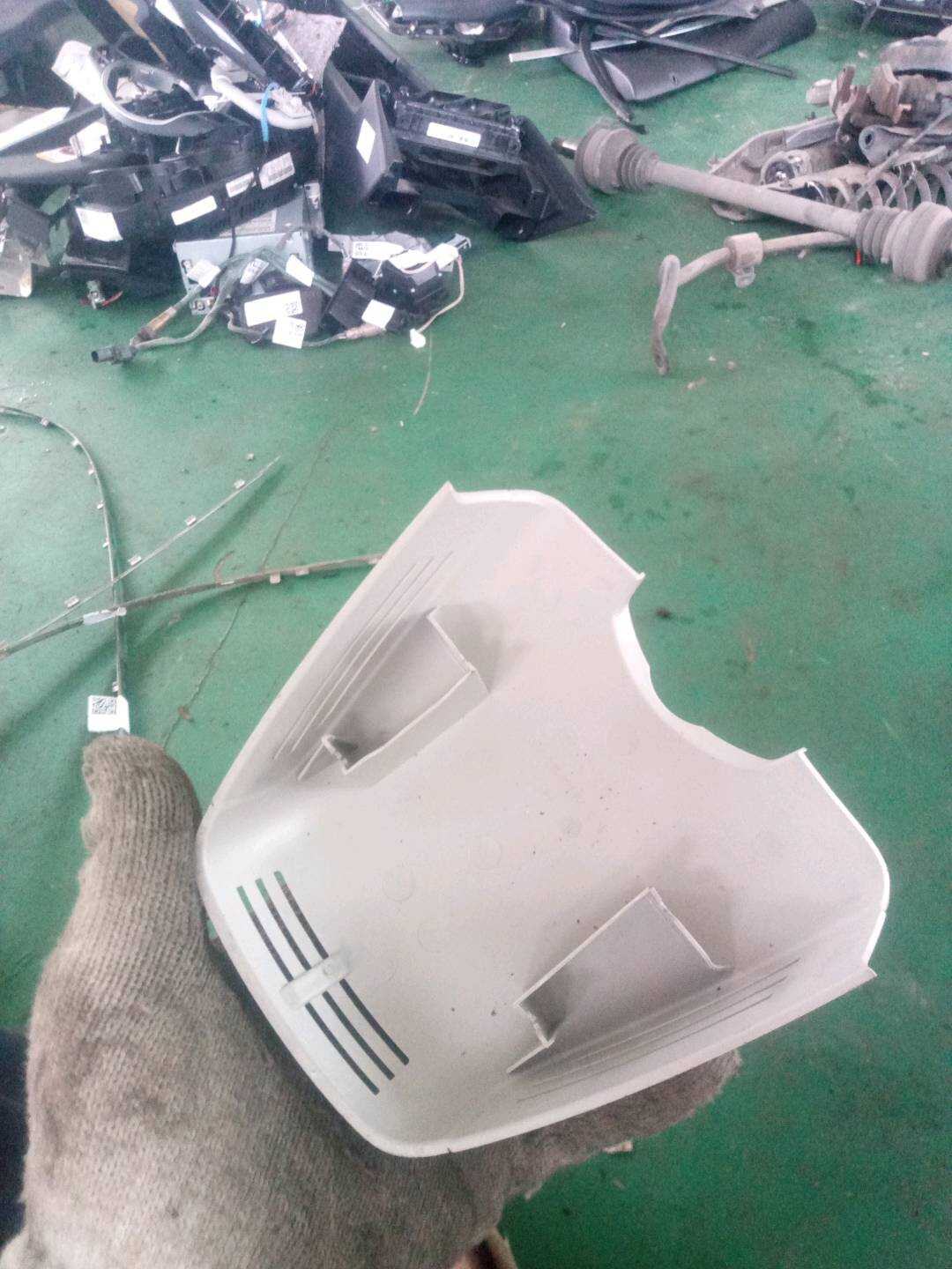 A21882102367E94 Rain Sensor Cover