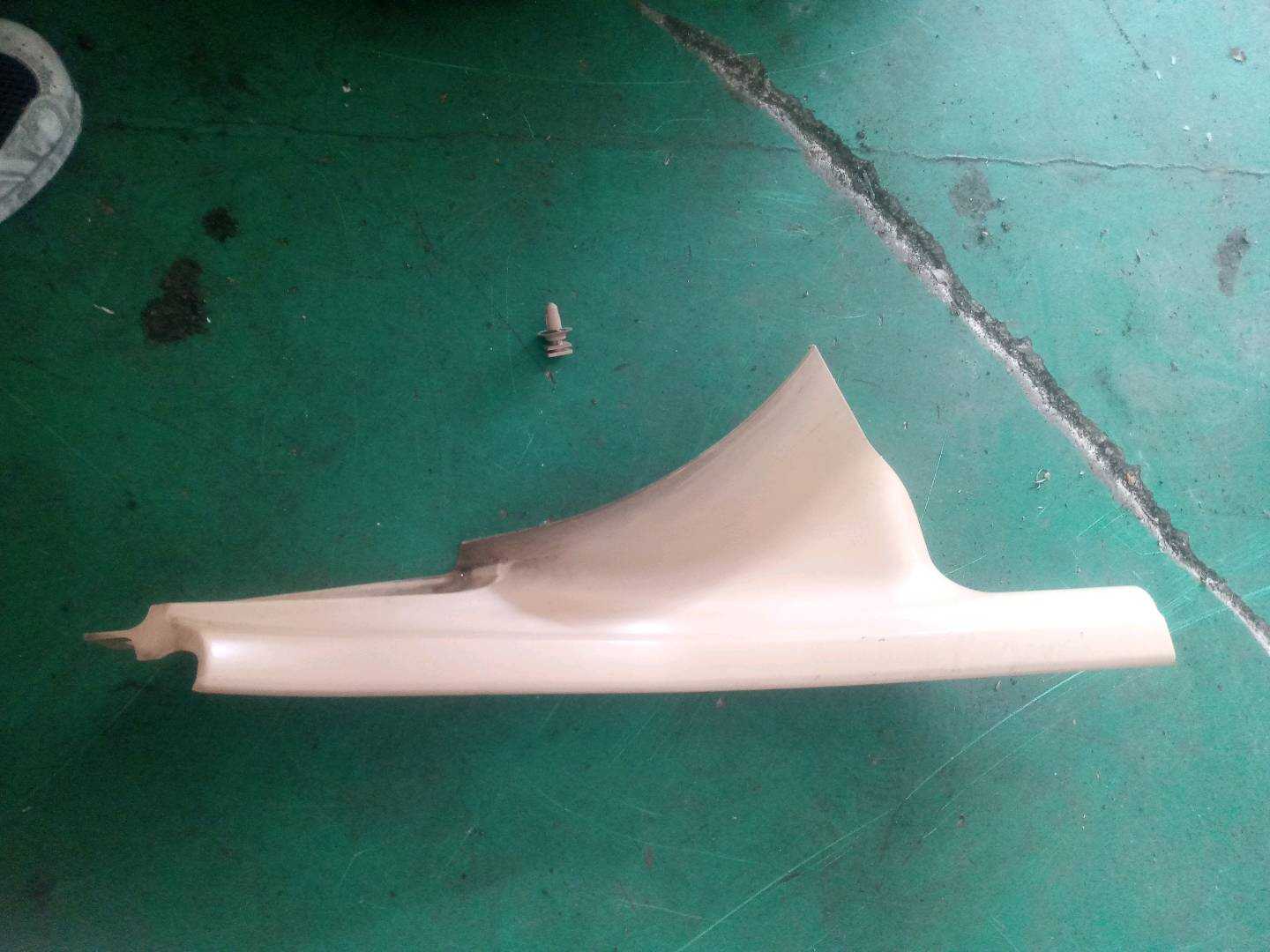 51477069520 后门槛内板（右）
