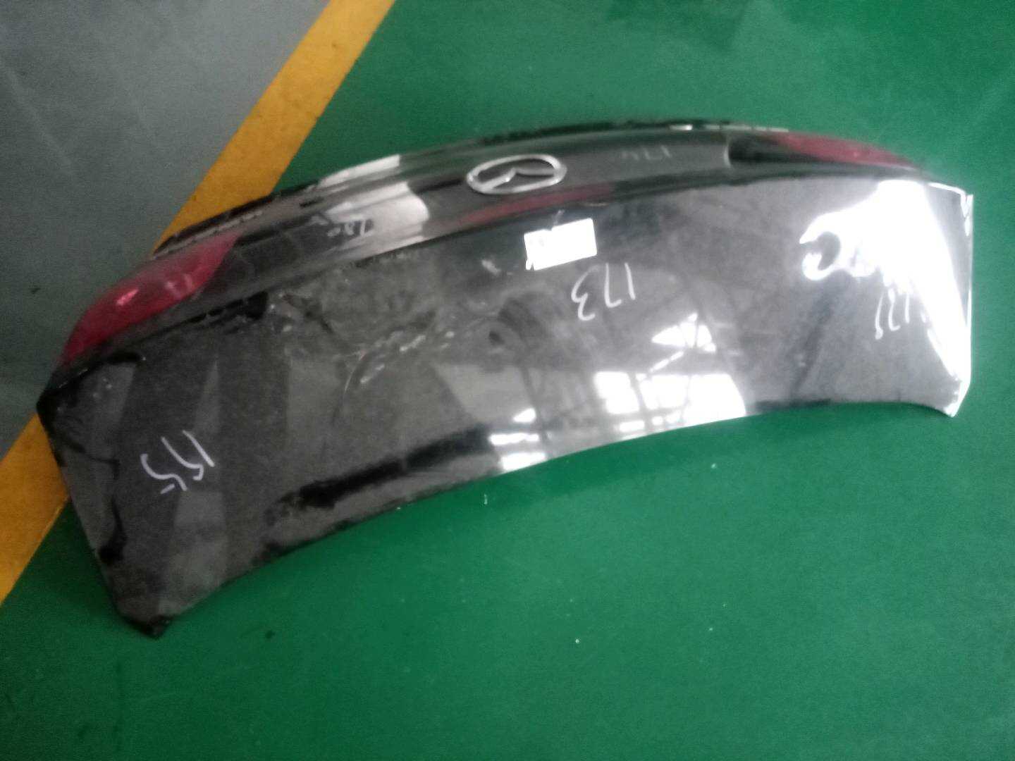 BFY85261XA 尾盖总成
