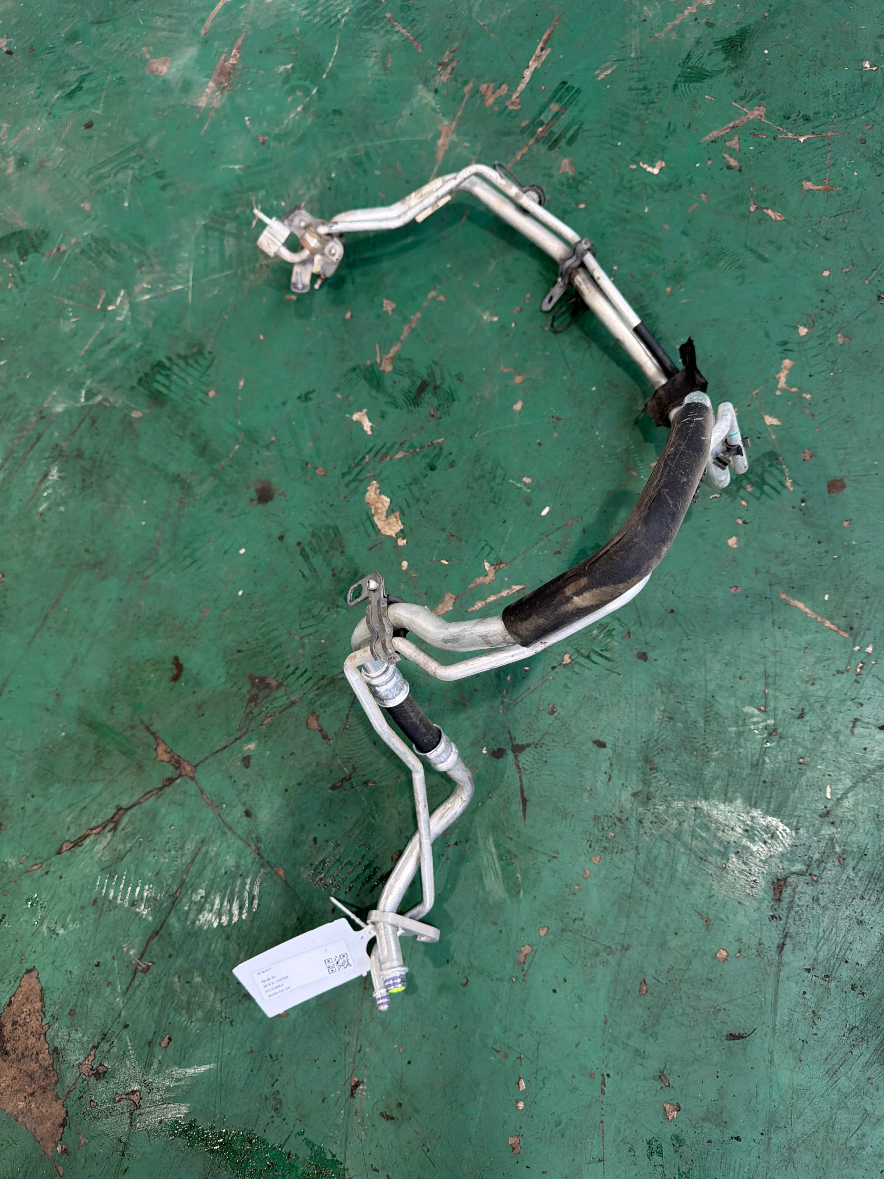 T2H6658 A/C Low Pressure Line (From Evaporator To AC Compressor)