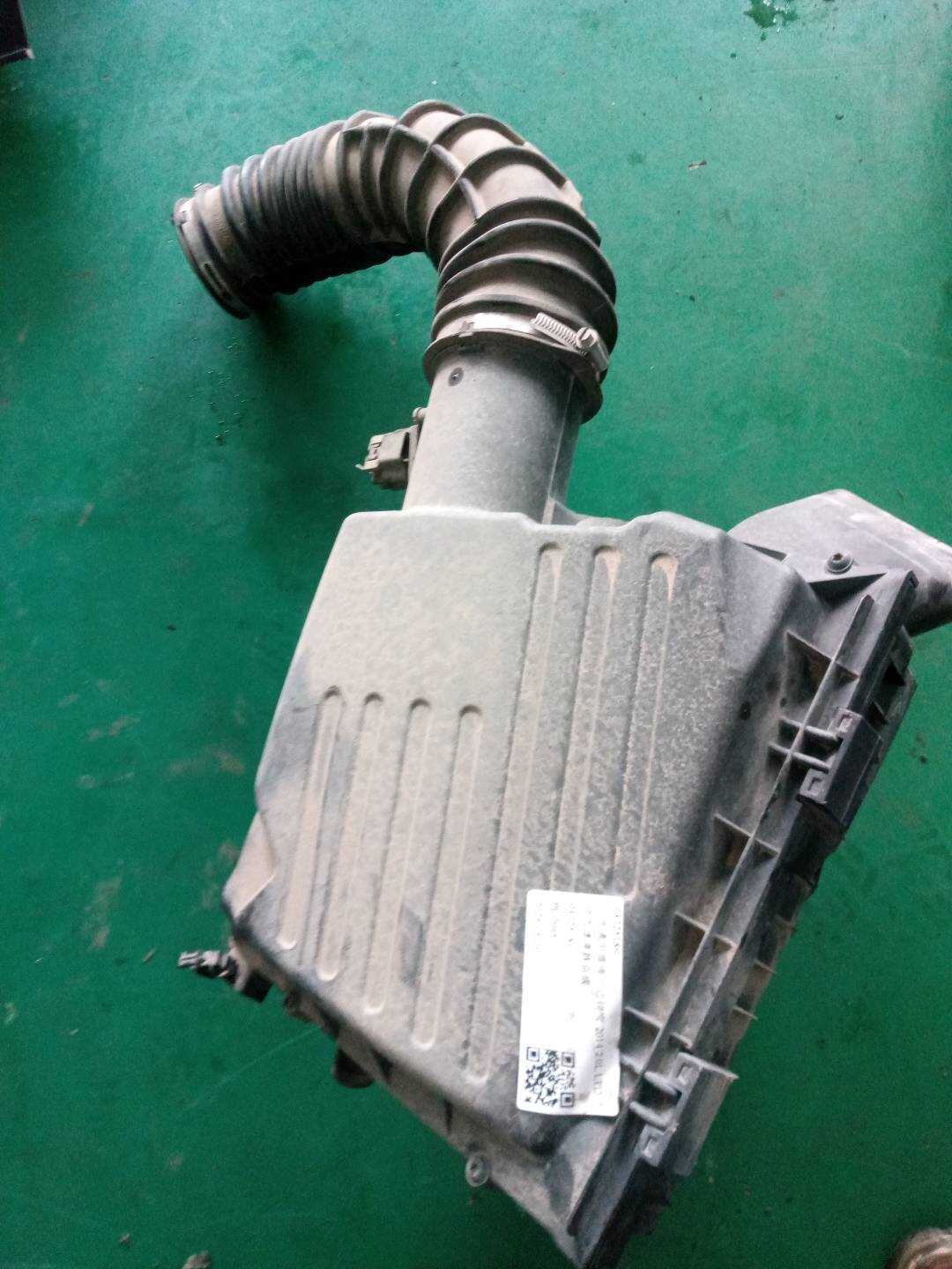 93725189 Air Filter Assembly