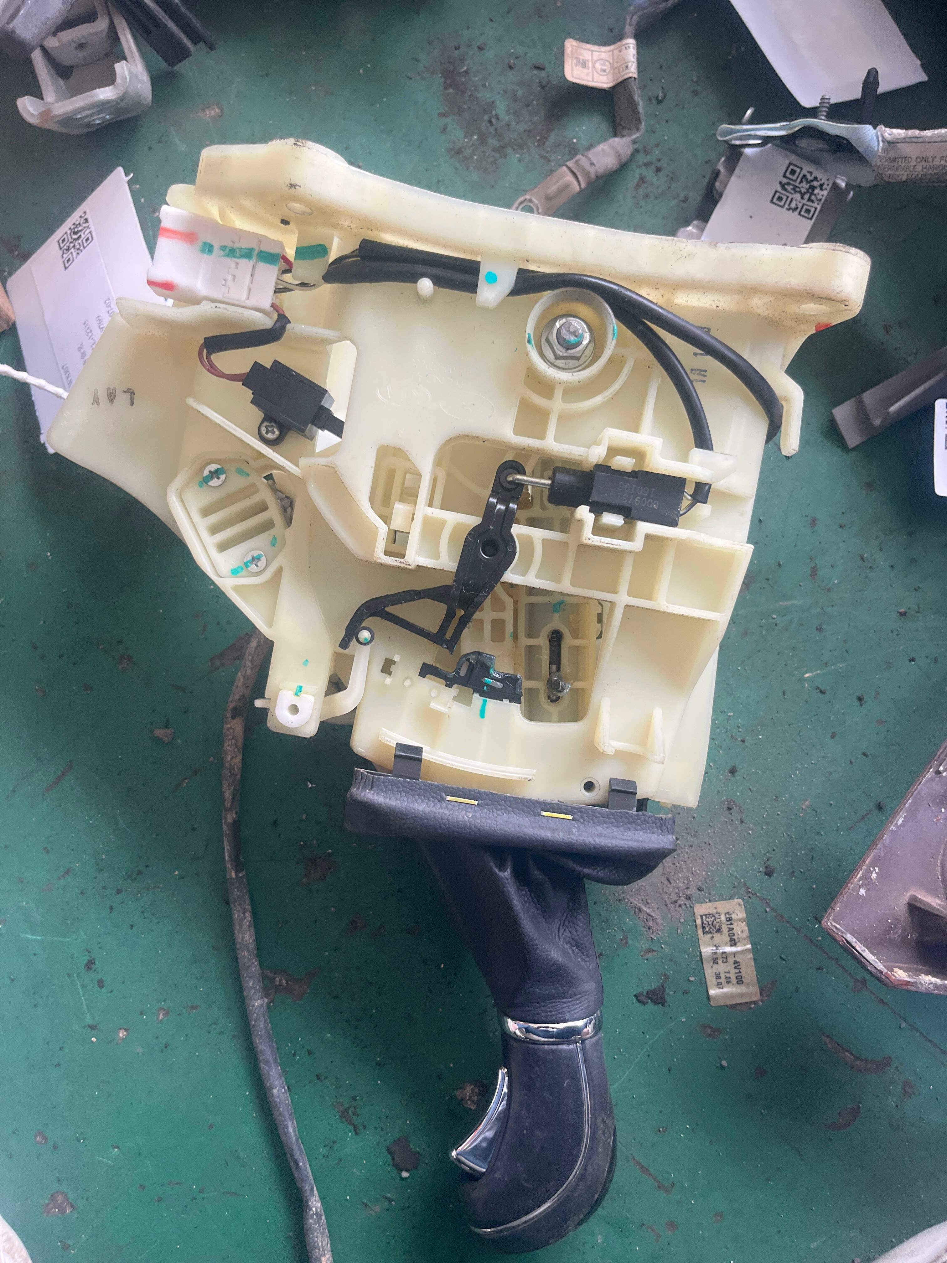 46700B3200 换档机构总成