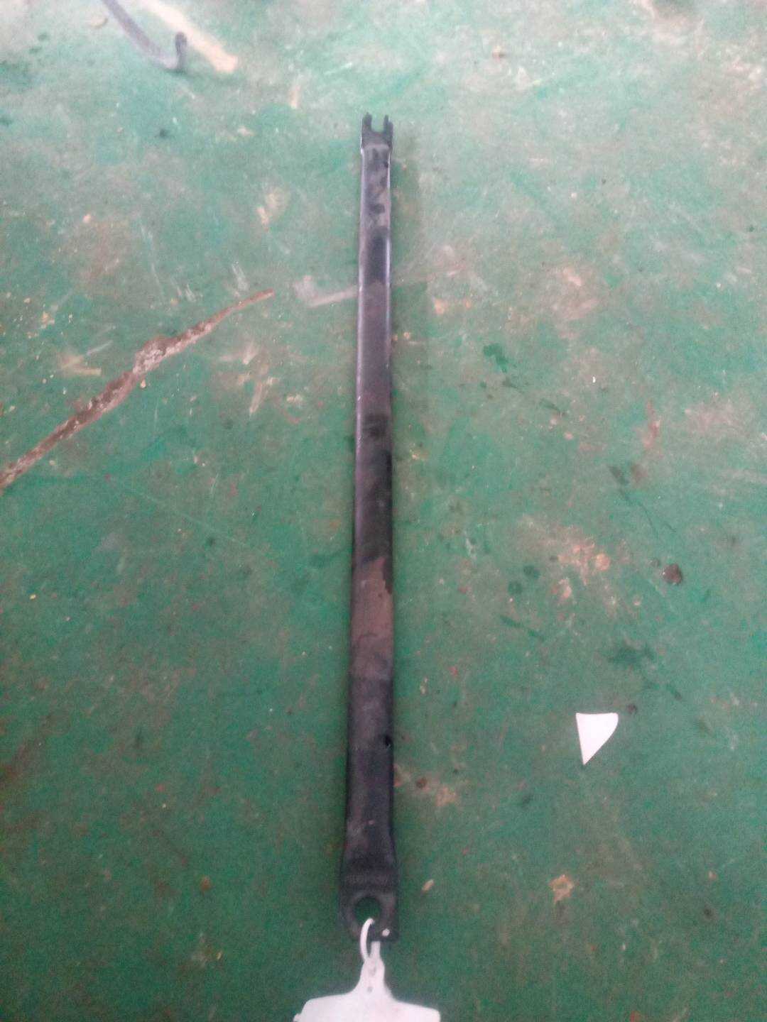 51617135646 支柱