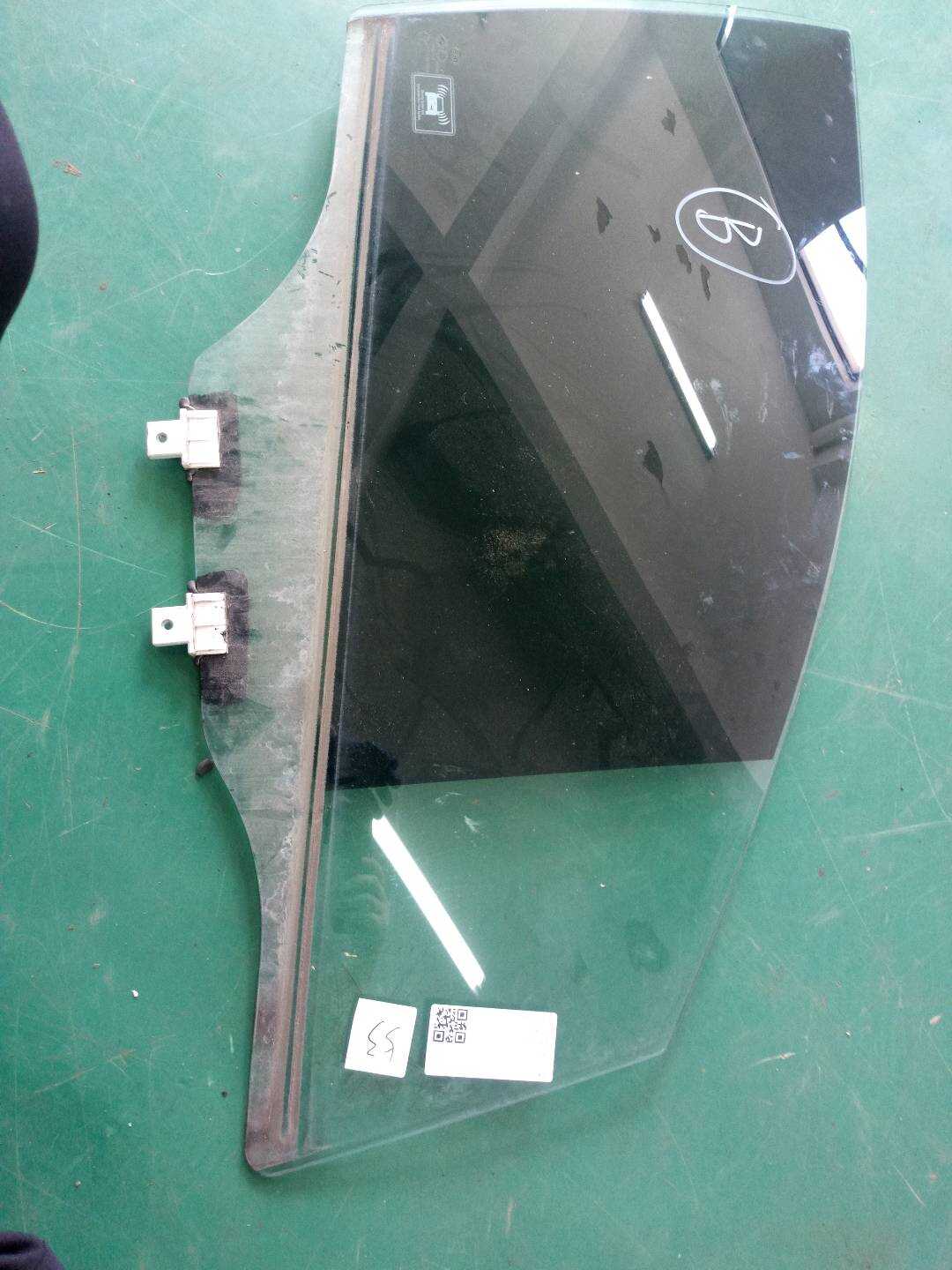 SC6103109 右前门角窗玻璃总成