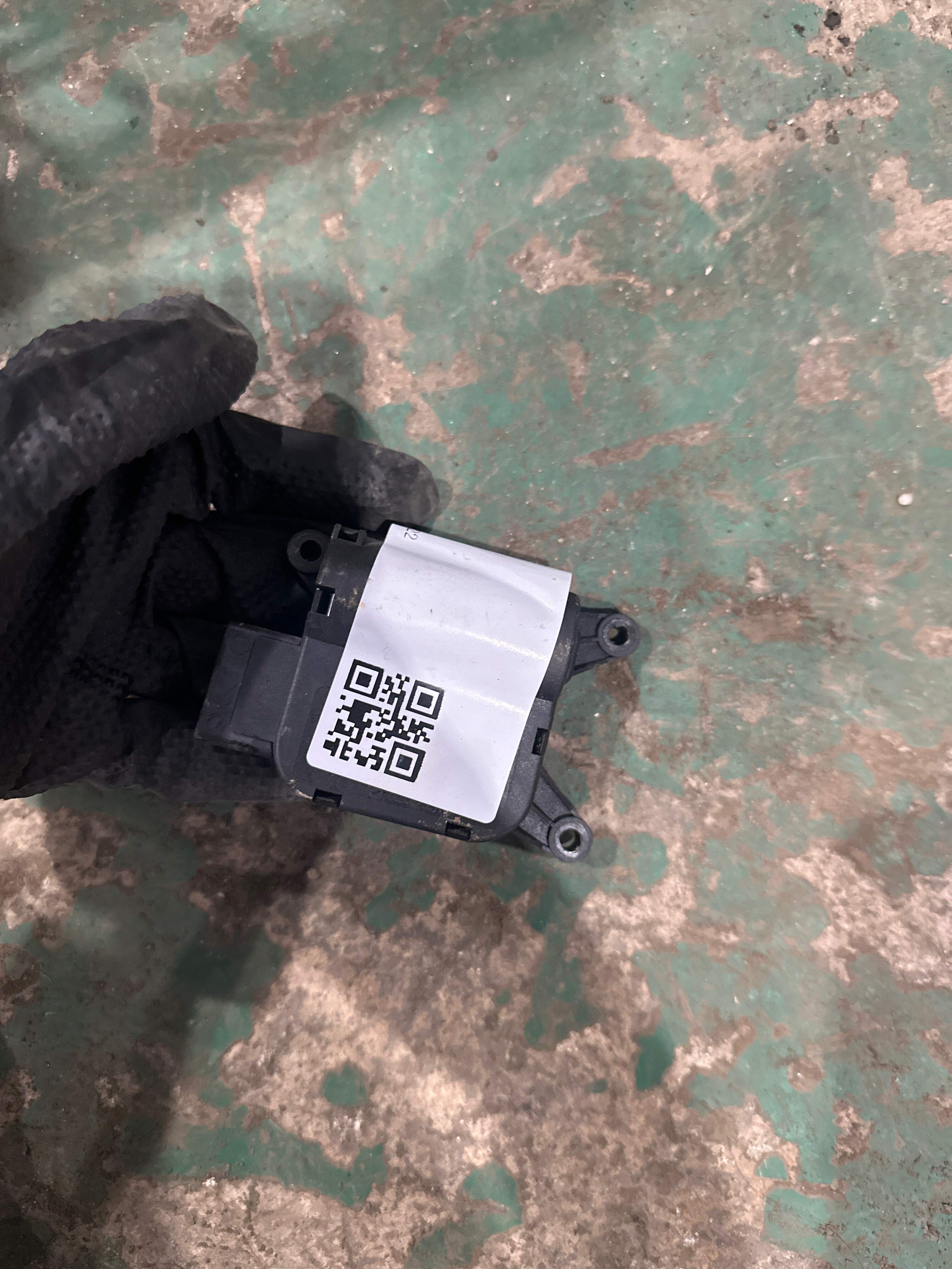 8E1820511H Servo Motor (Opening Control)