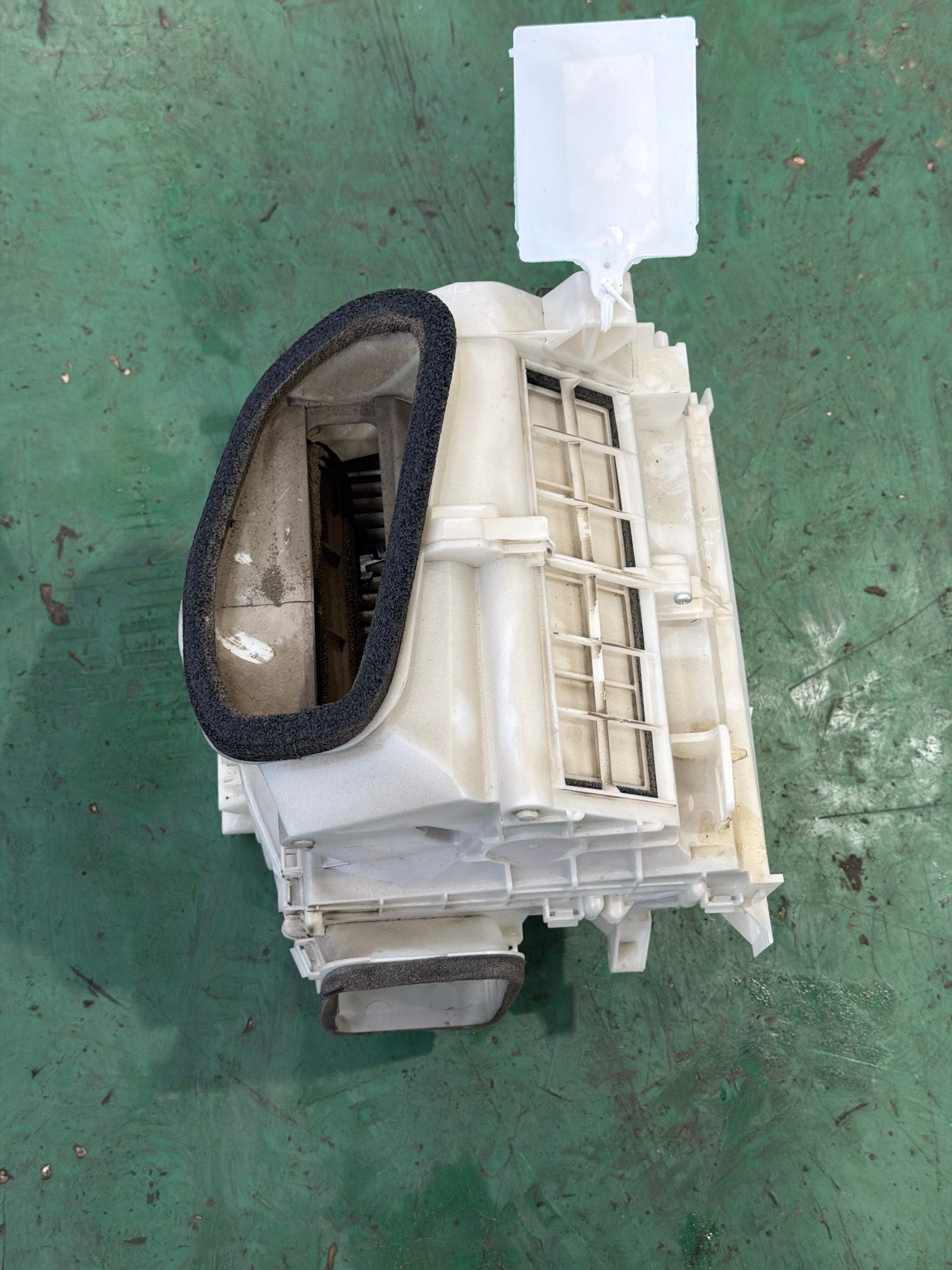 272001CA0A 鼓风机总成