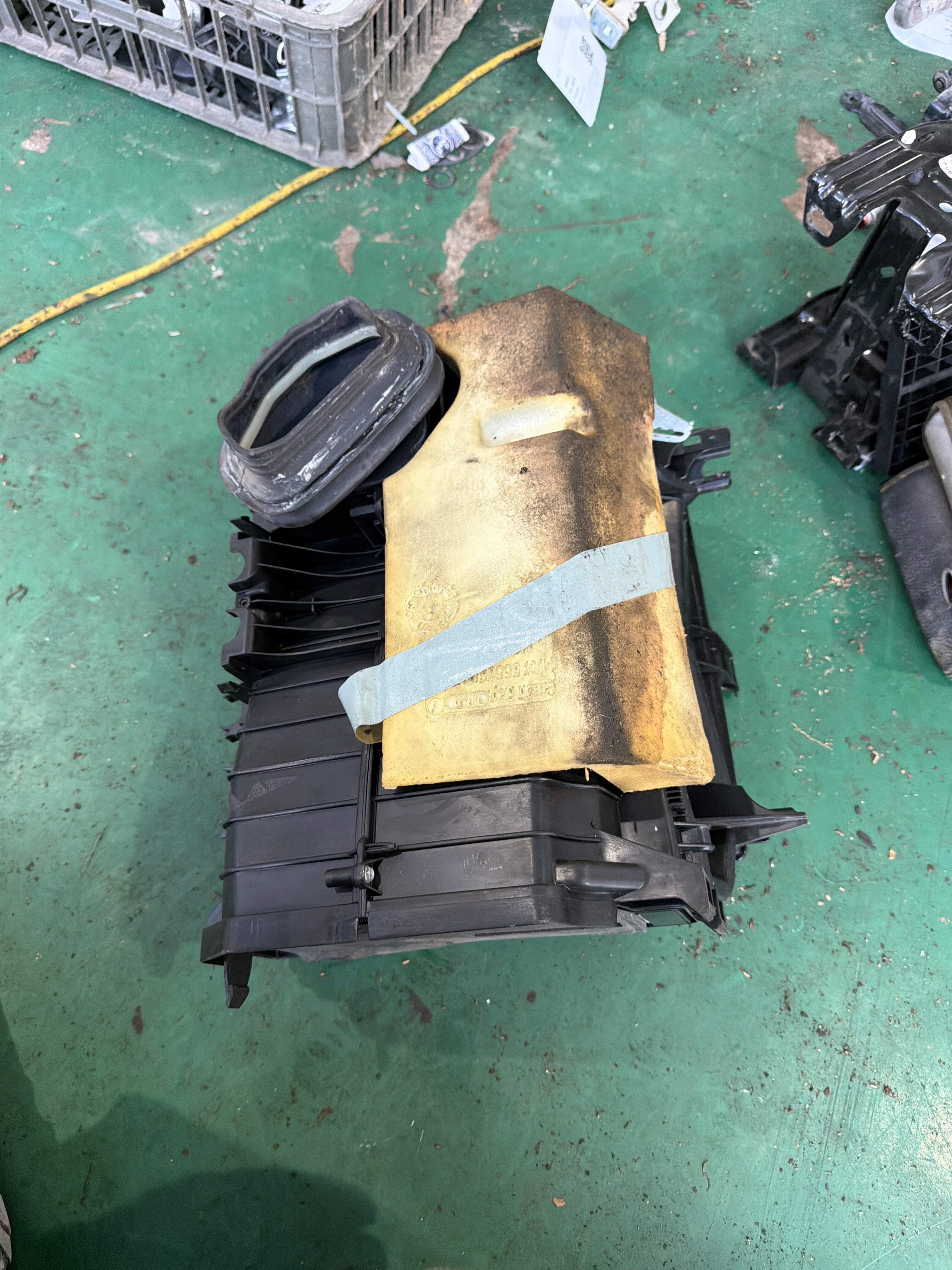 8T1898191A 蒸发器总成