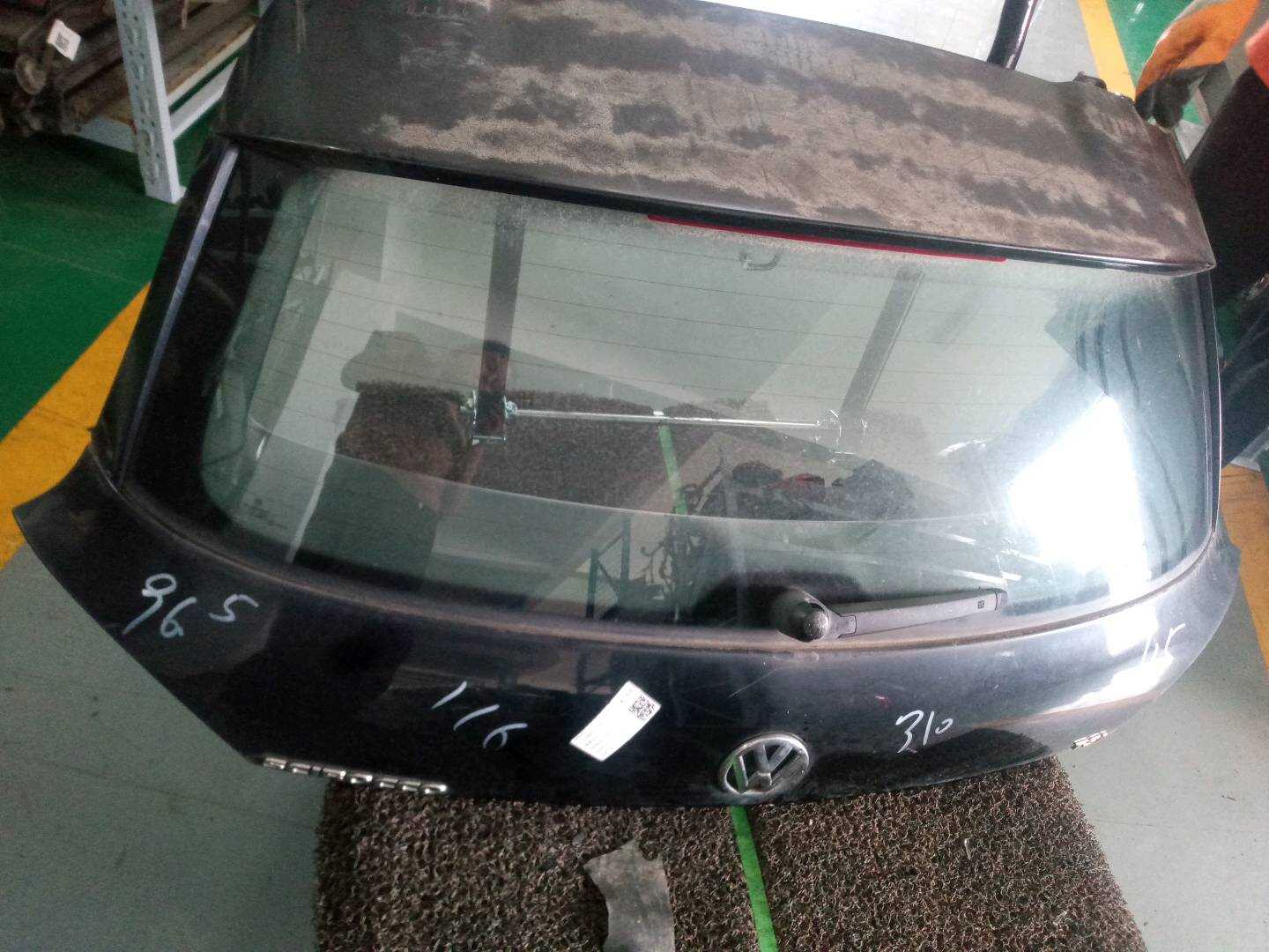 1K8827025N 尾盖总成