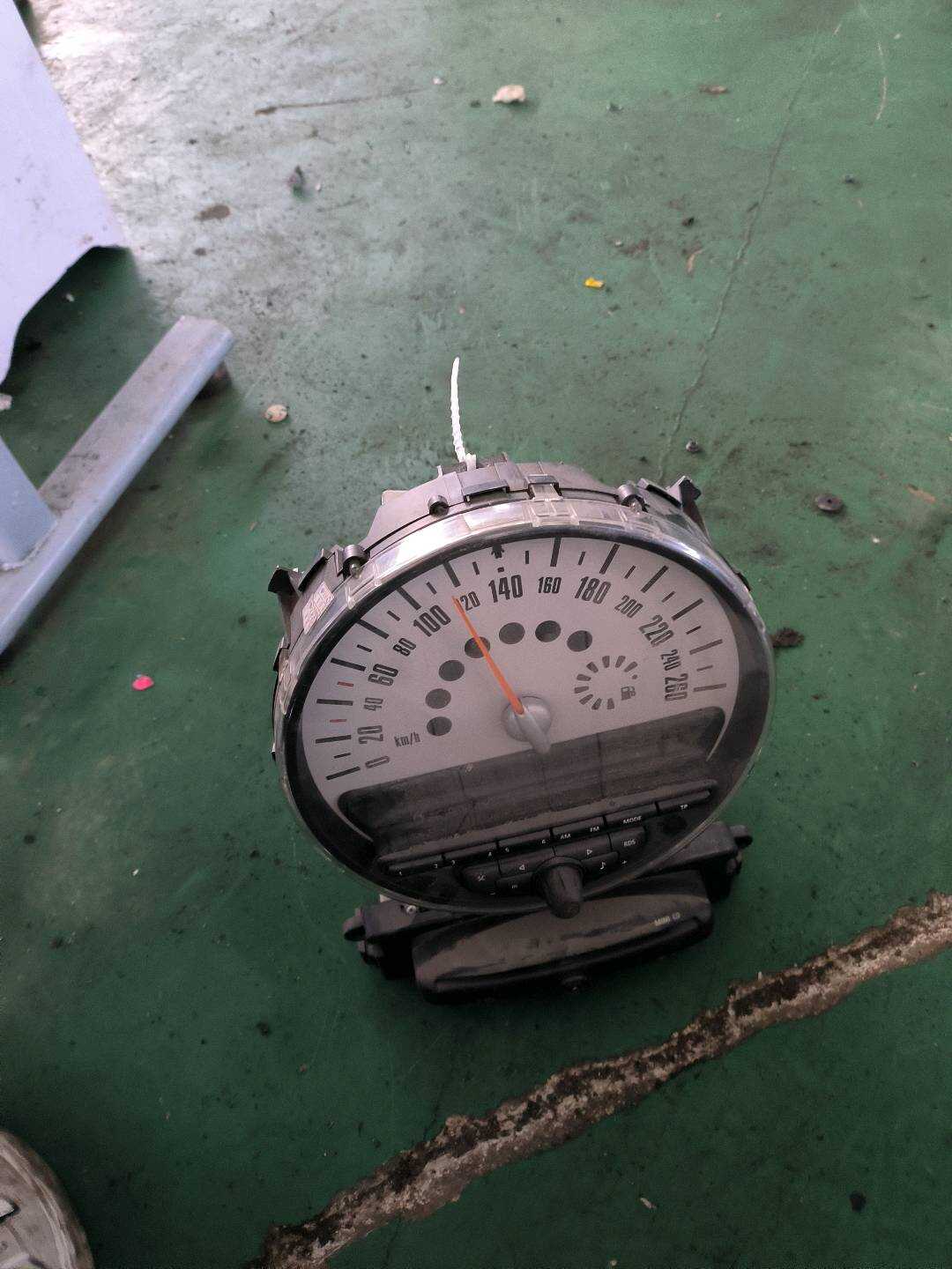 65123457152 收录机