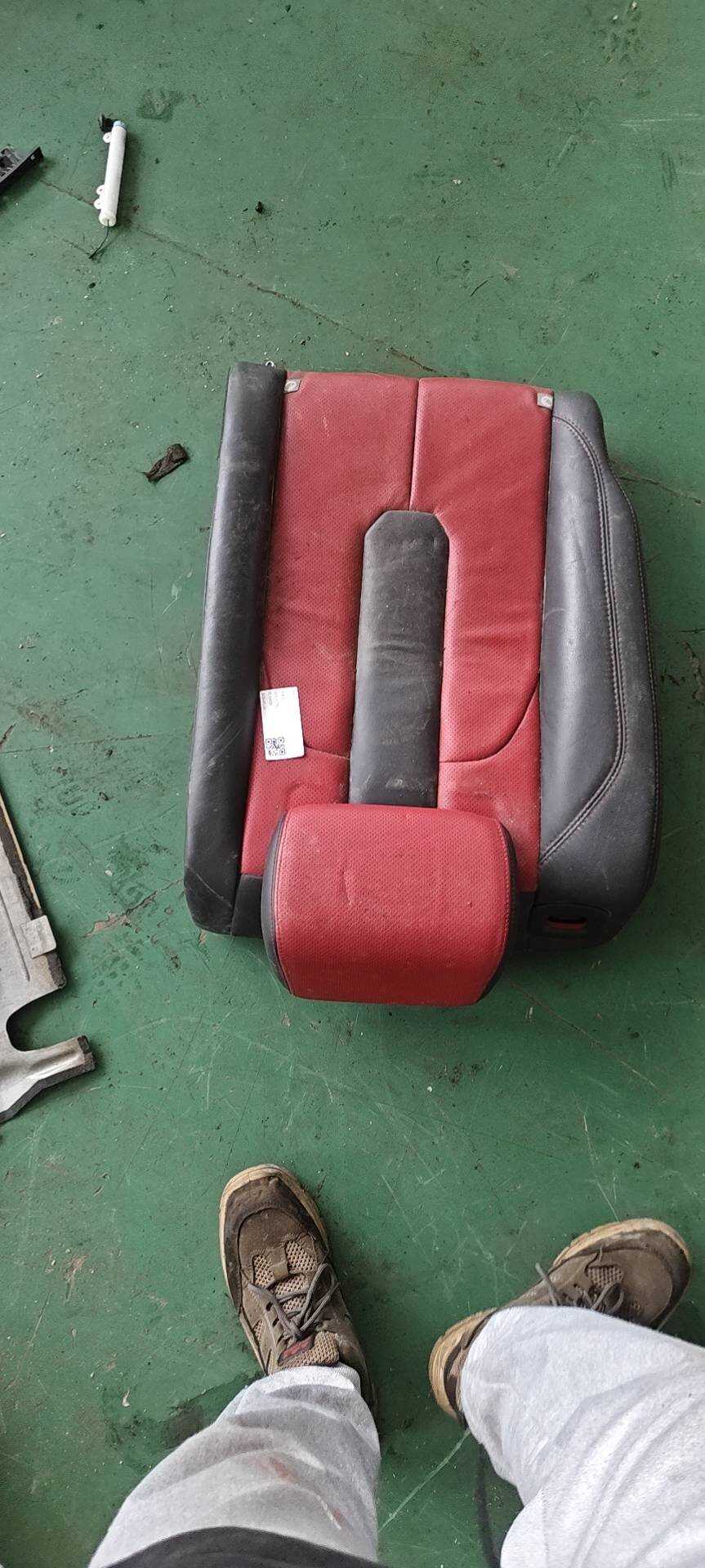 LR026971 Rear Seat Backrest Cover, Right