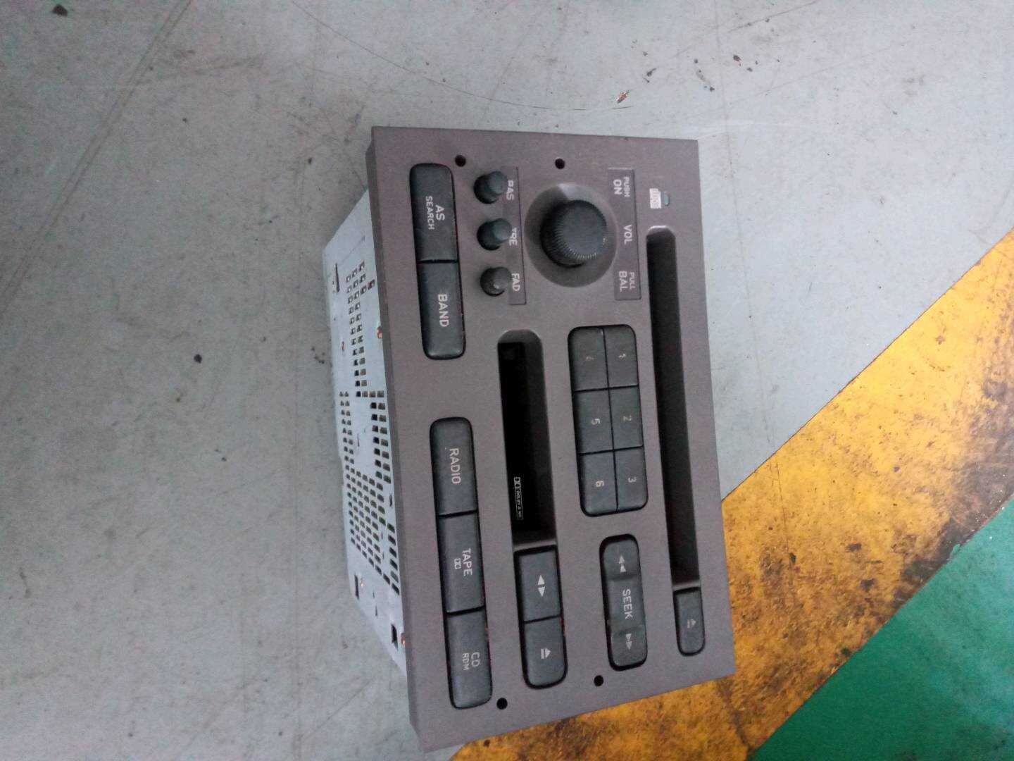 2025022602SAAB9519 CD Player