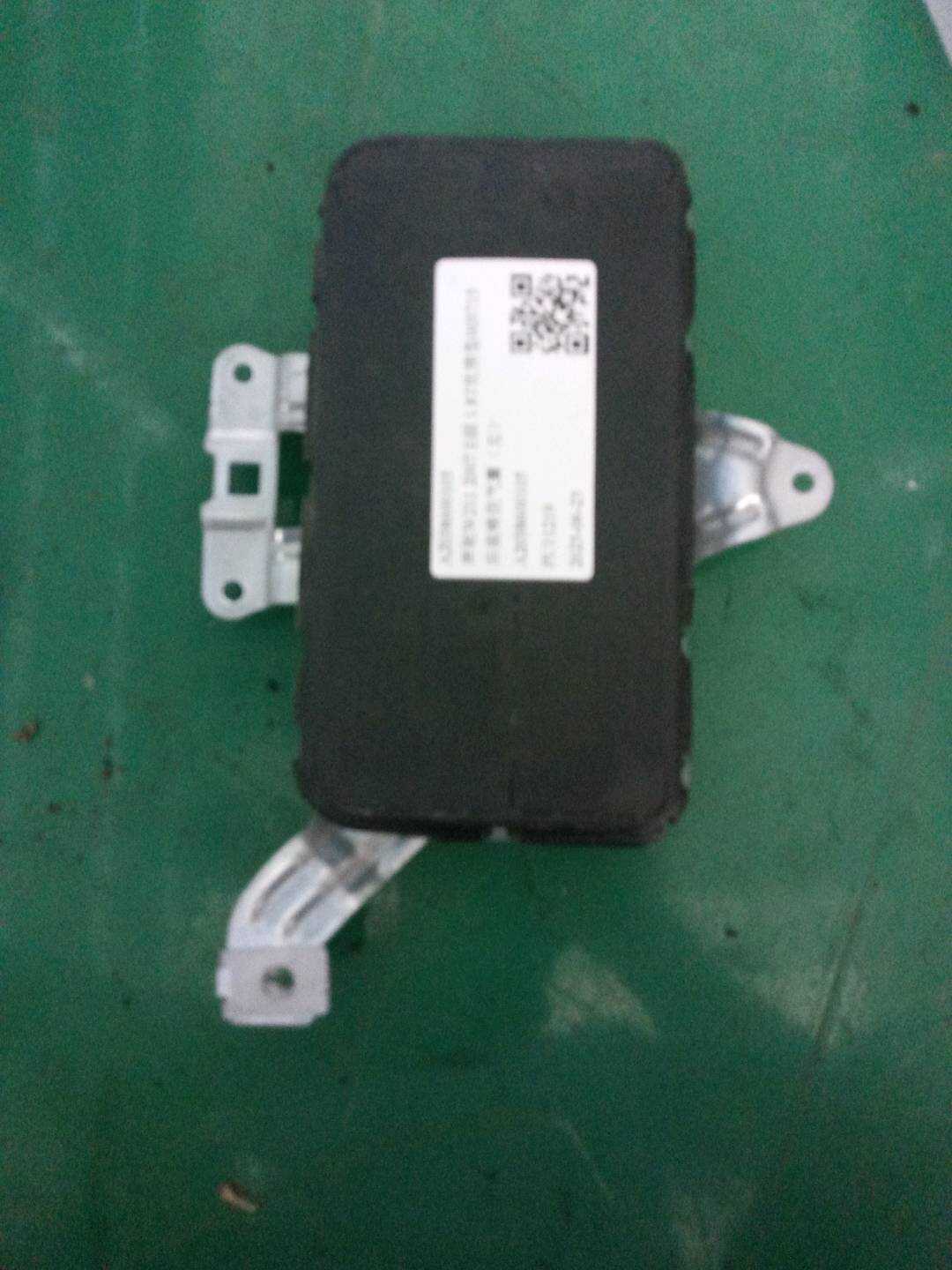 A2038600105 后座椅侧气囊（左）