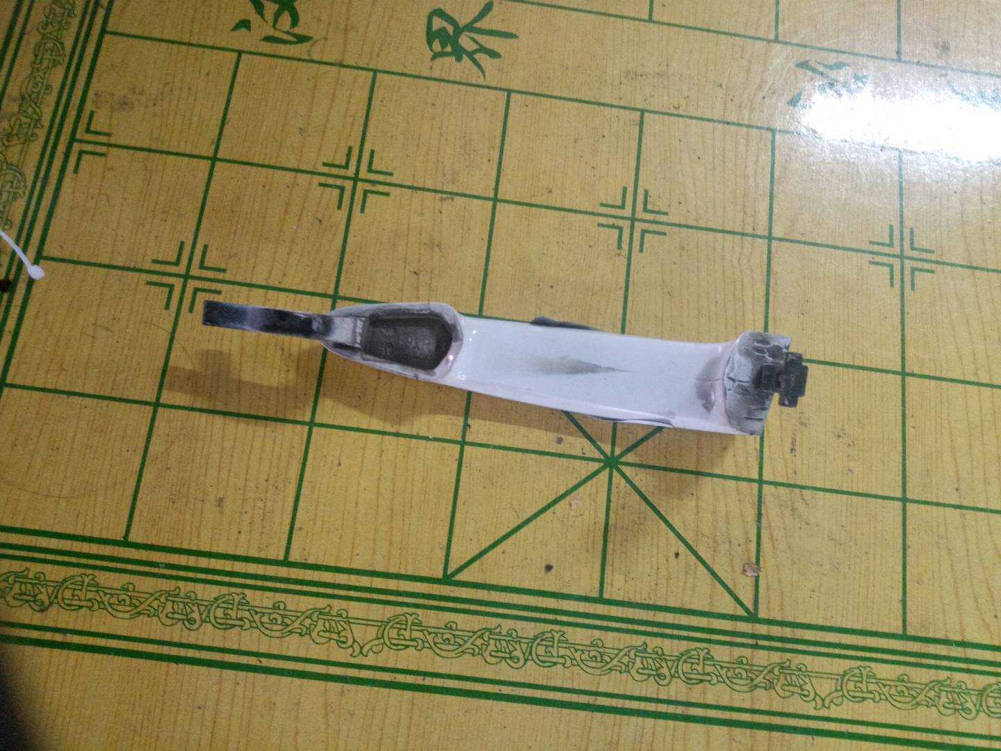 51417144550 前门内拉手(右)