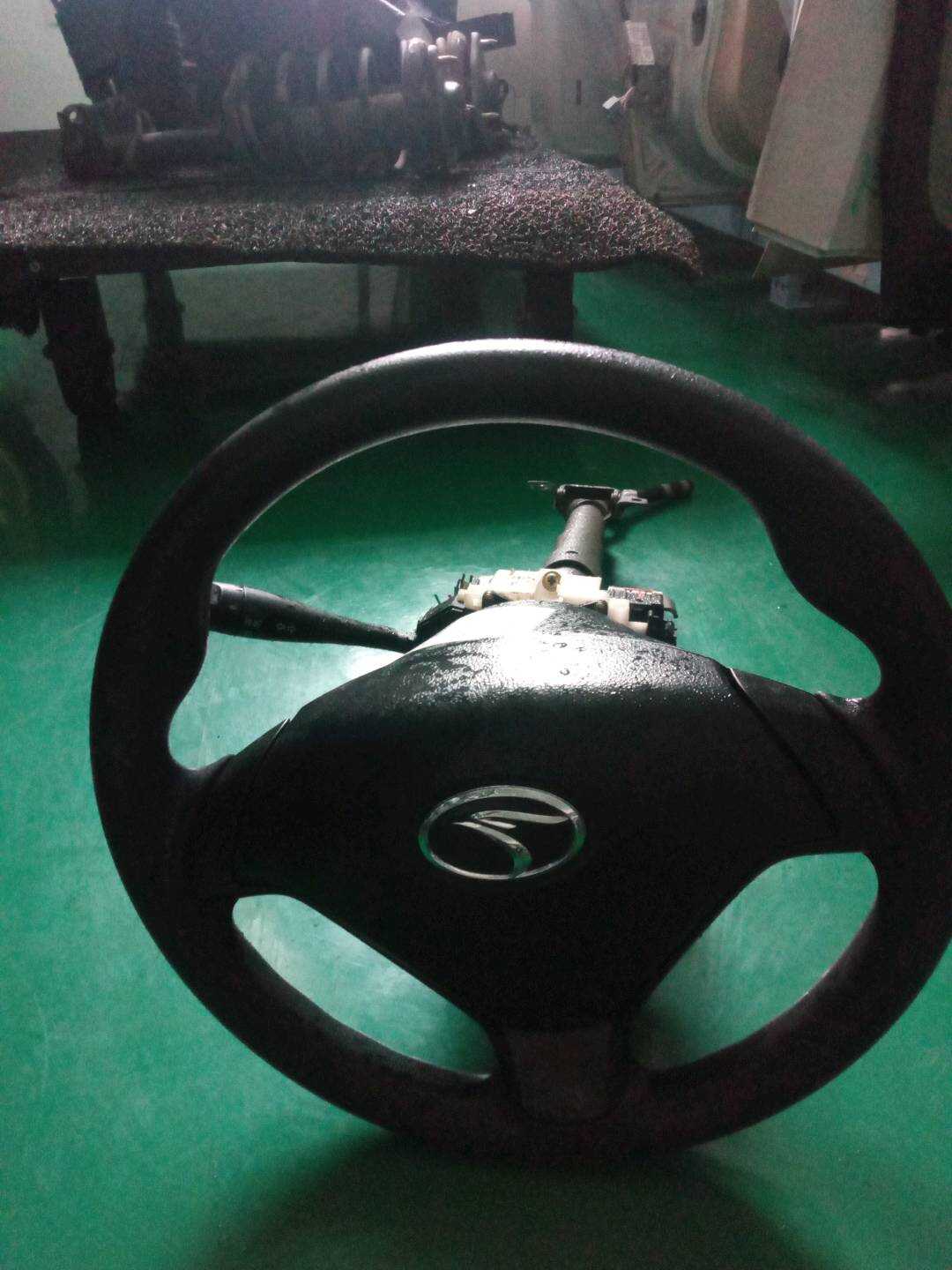XW803676C 转向管柱