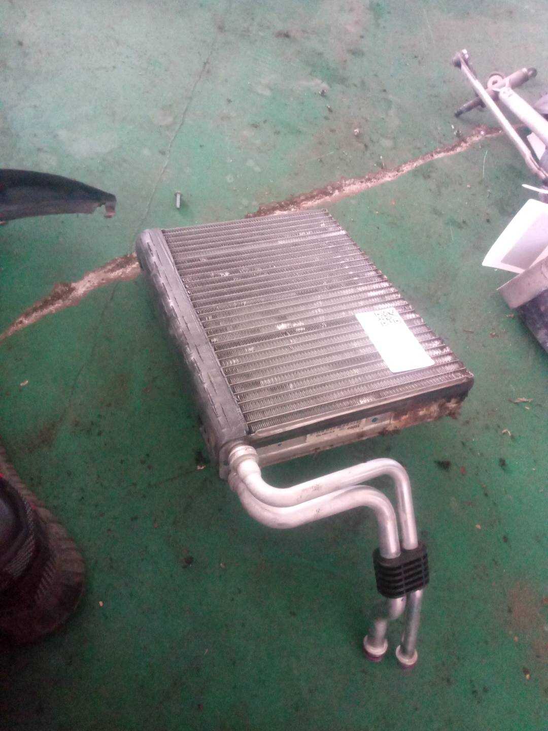 64119290888 蒸发器总成
