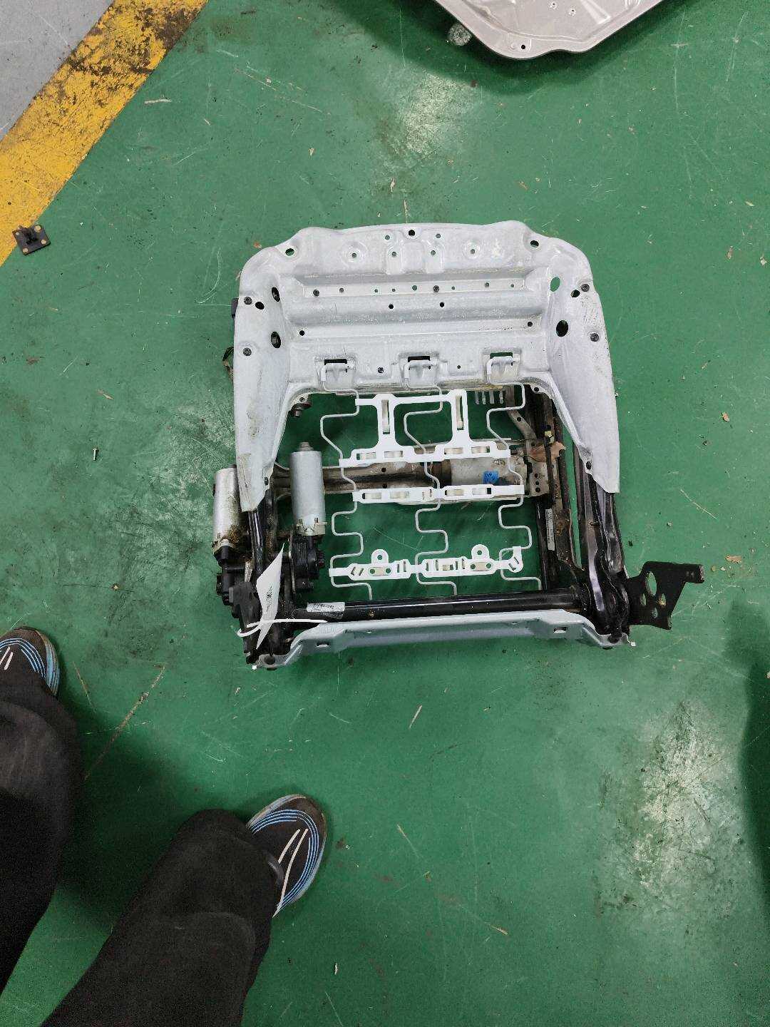 52107240115 Driver Seat Base Frame