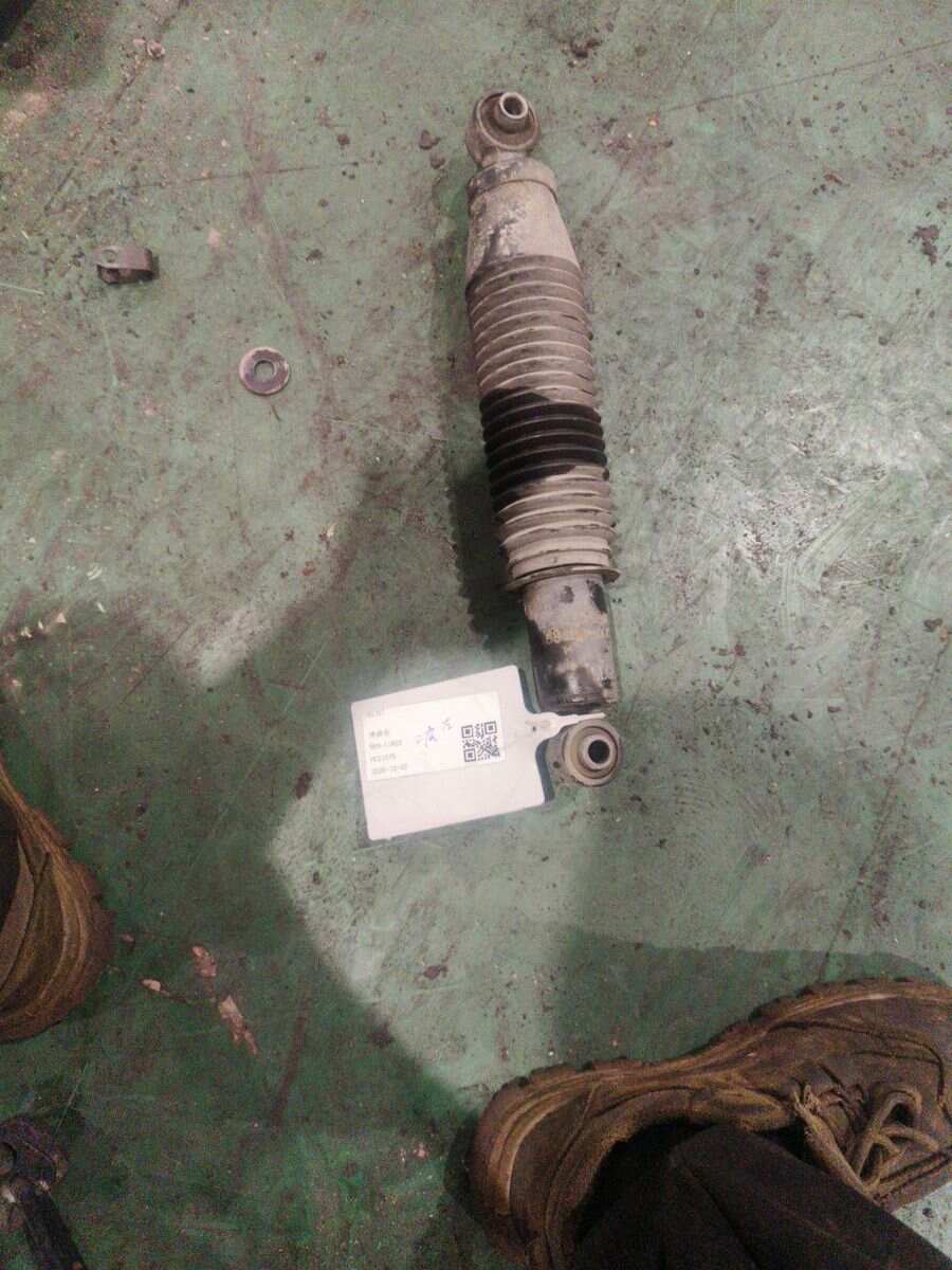 553000U050 Rear Shock Absorber Insert