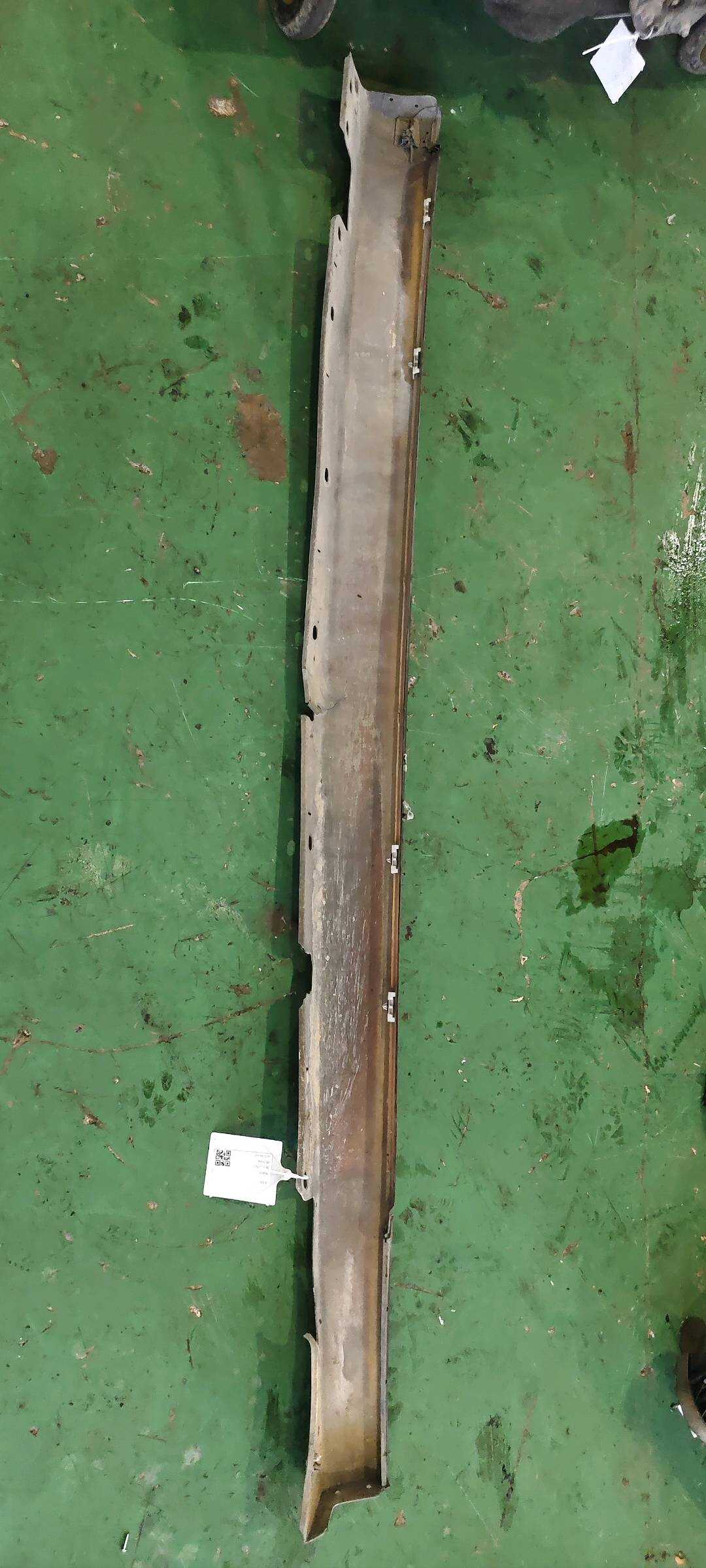 A2196980154 底大边(左)
