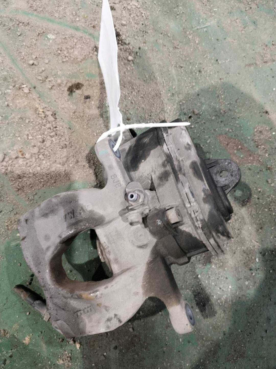 L4KD615404A Rear Brake Caliper, Right