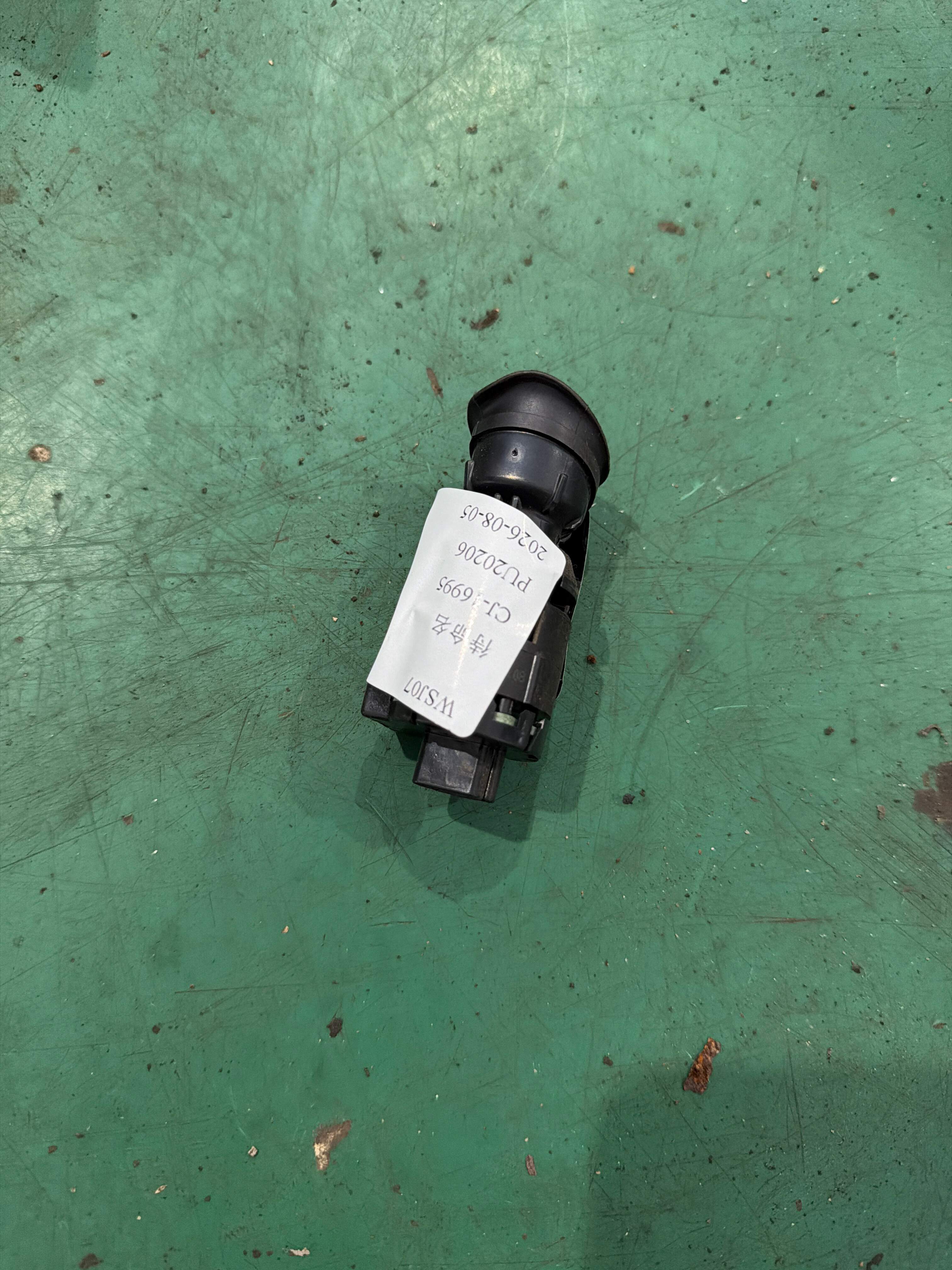 A2118300272 车内温度传感器