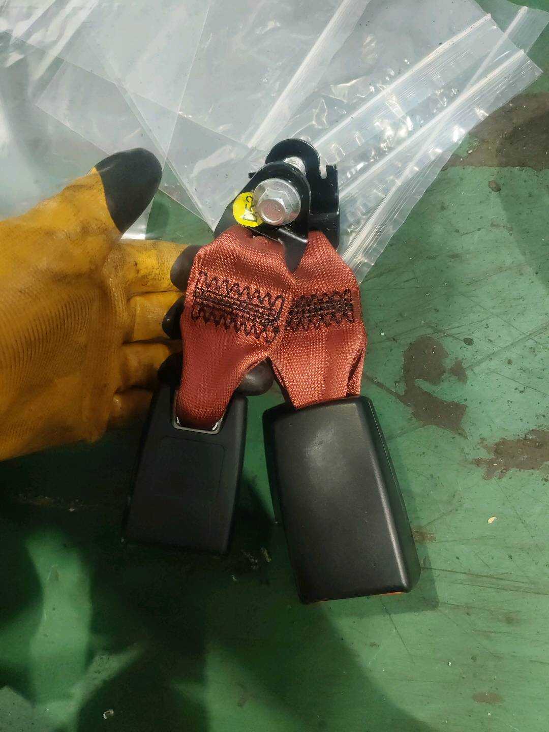 B012921 Rear Dual Buckle Lock
