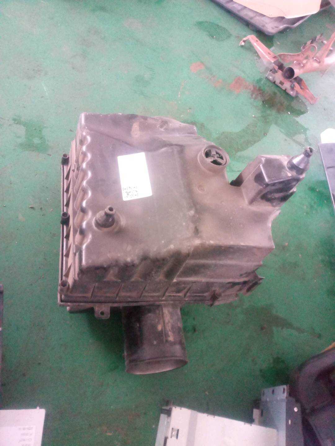 PHB500054 Air Filter Assembly