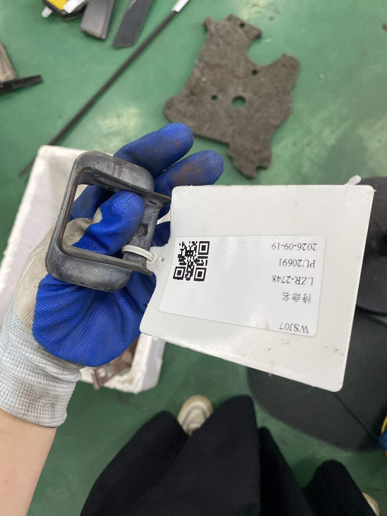 51227018897 密封件 后部