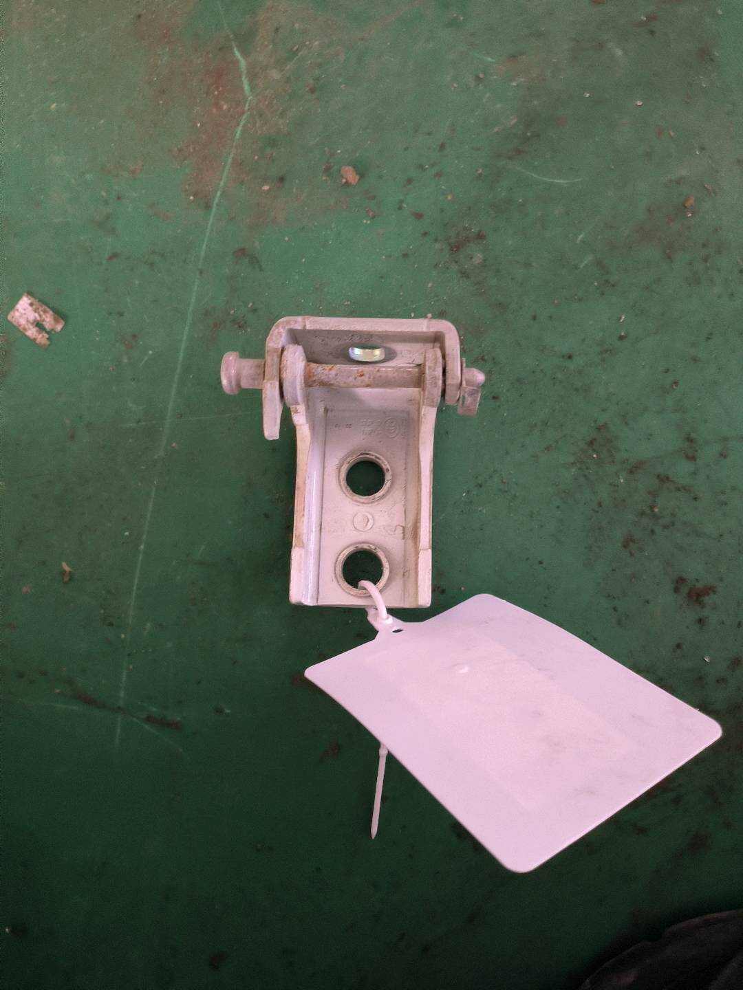 9677248480 后门铰链(左下)